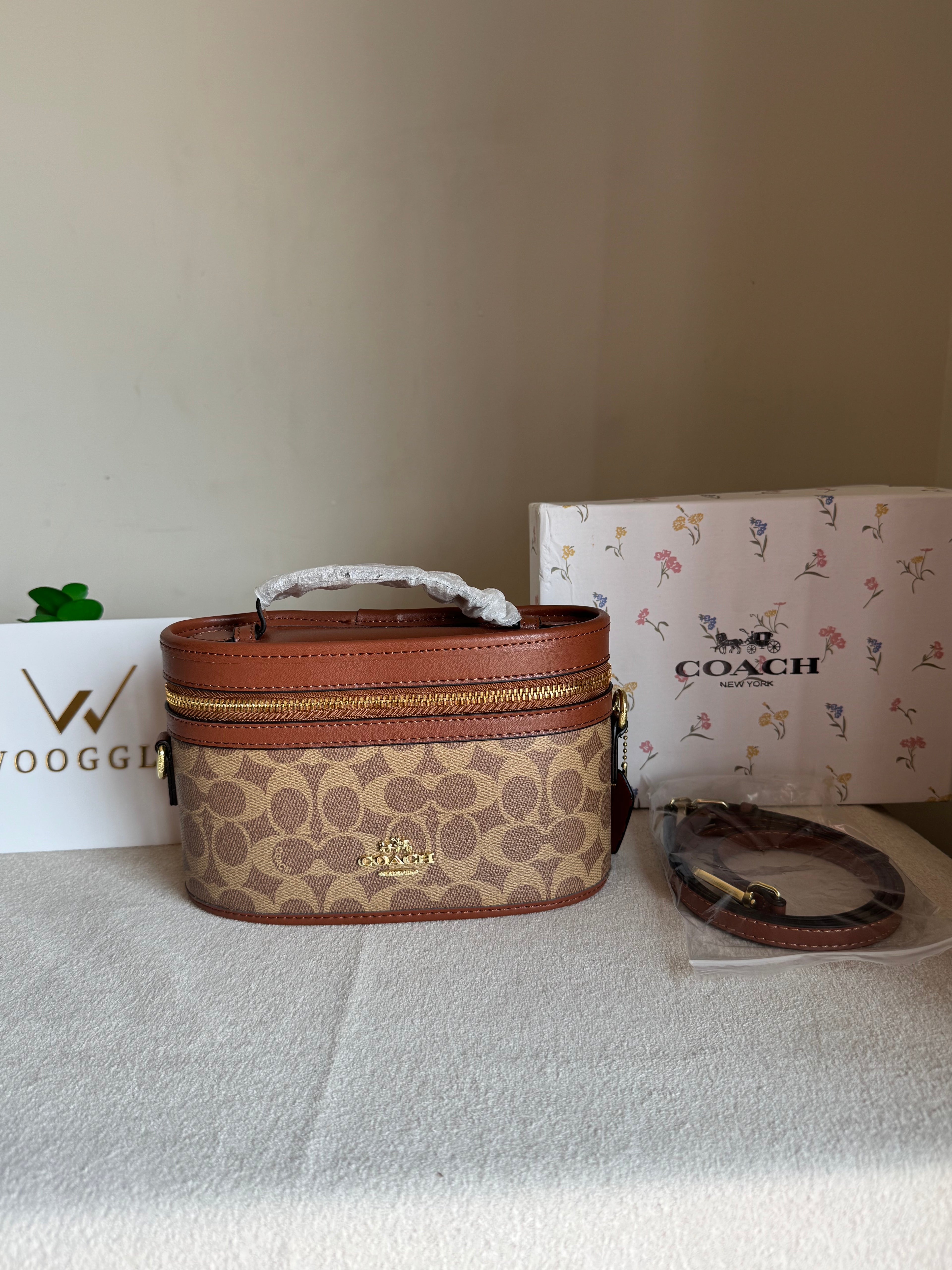COACH Premium Bucket Bag (Apricot Brown) with Long Strap - BOX PACKING