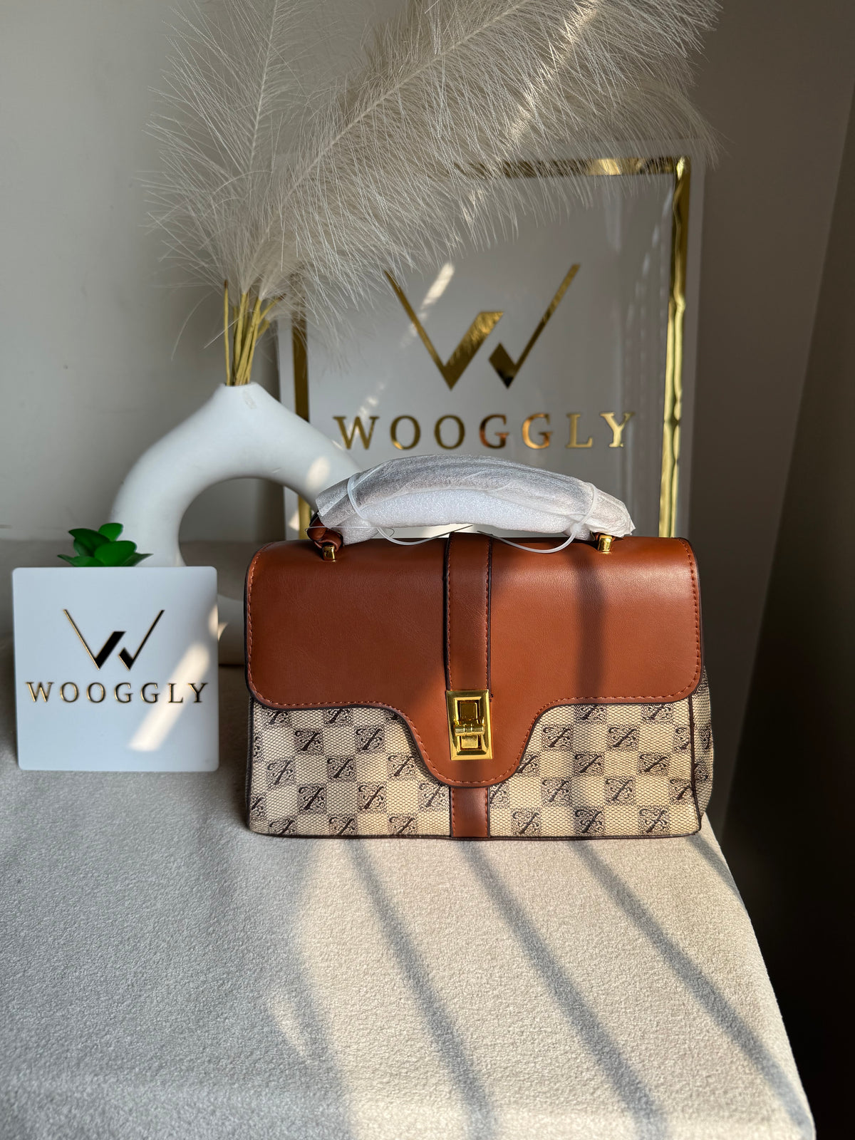 Premium Ella Hand Bag Beige & Brown