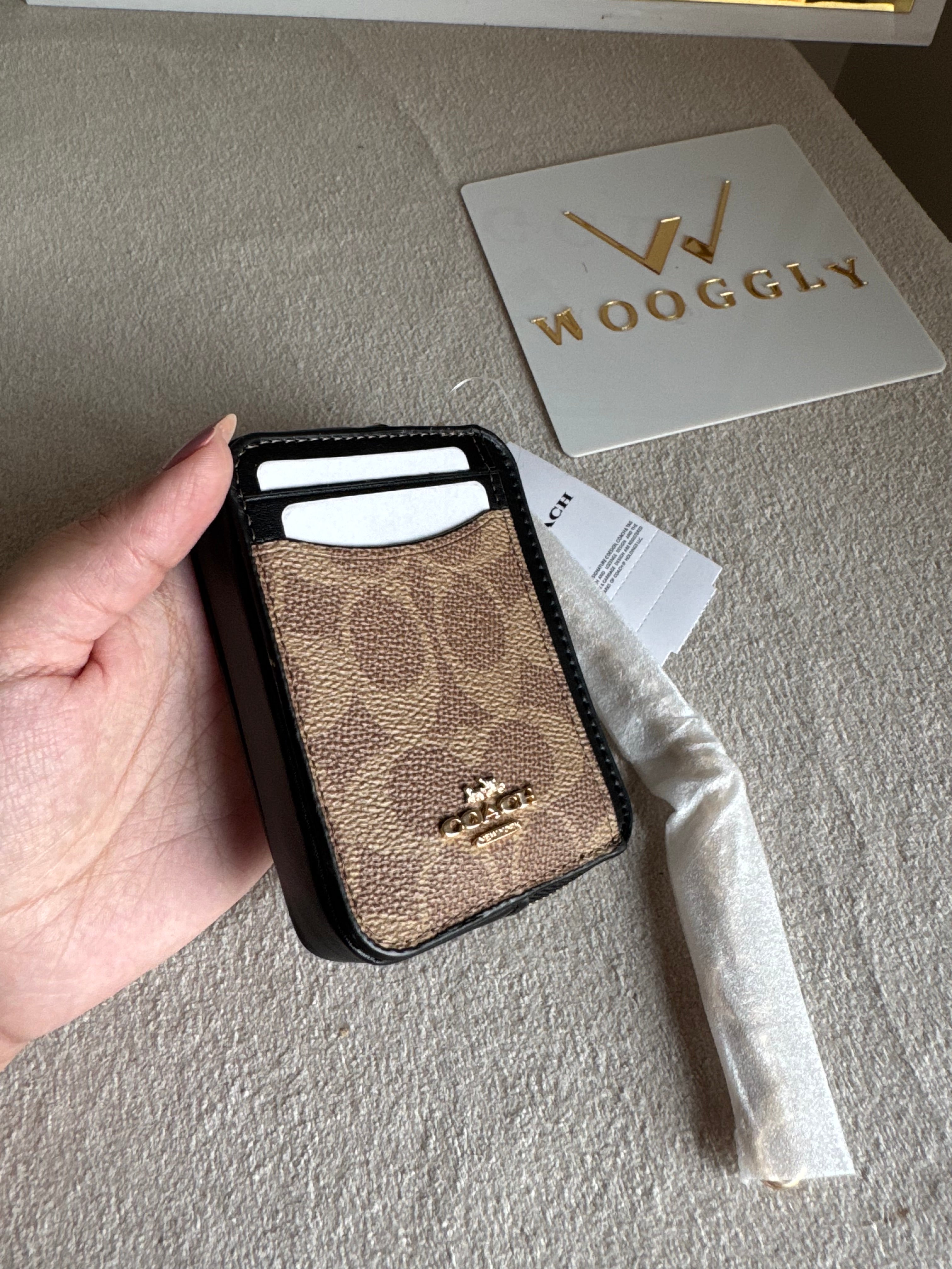Coach Zip Card Case - Apricot Black