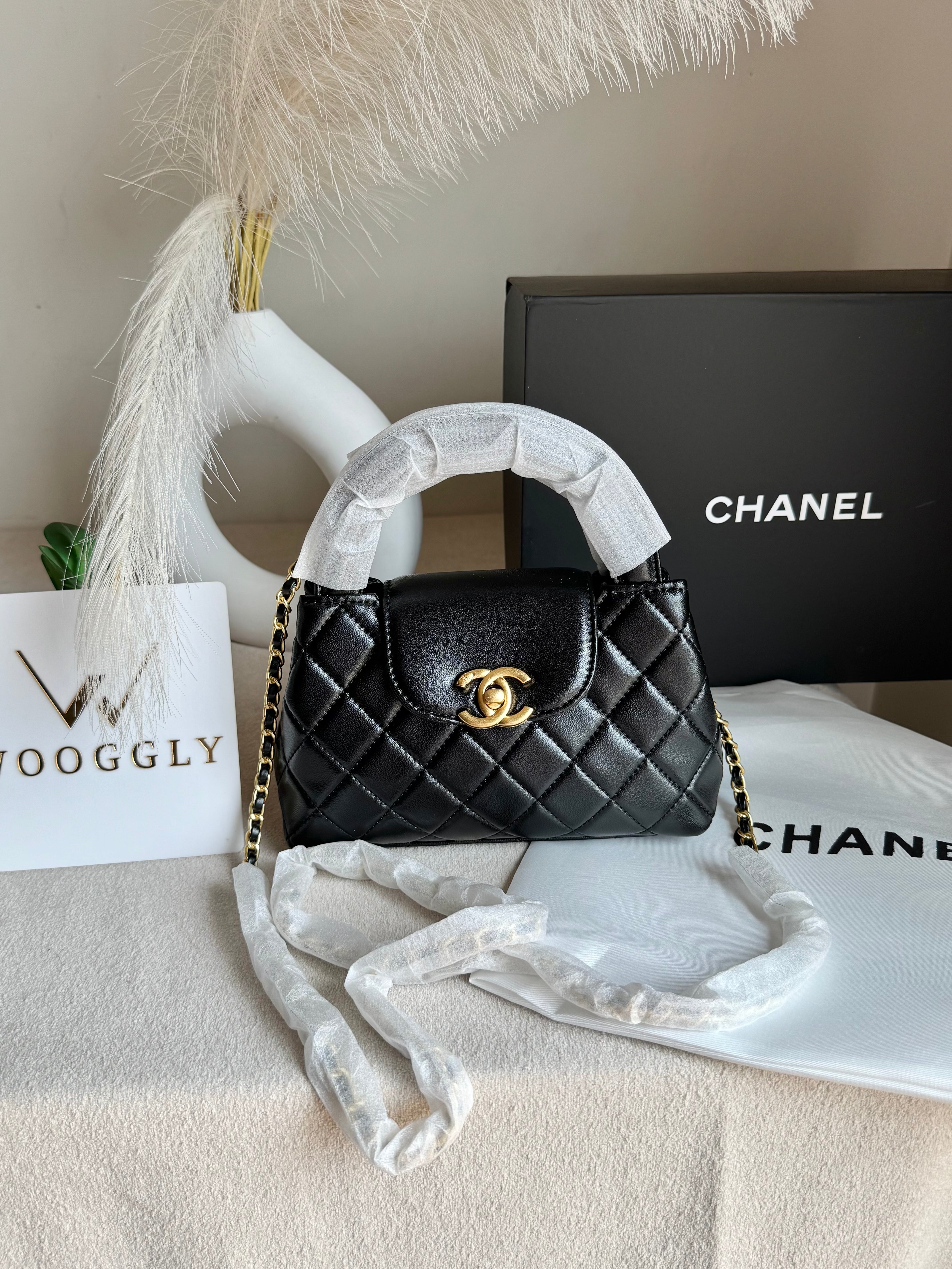 CH Premium Viral Quilted Bag – Black with Box Packaging
