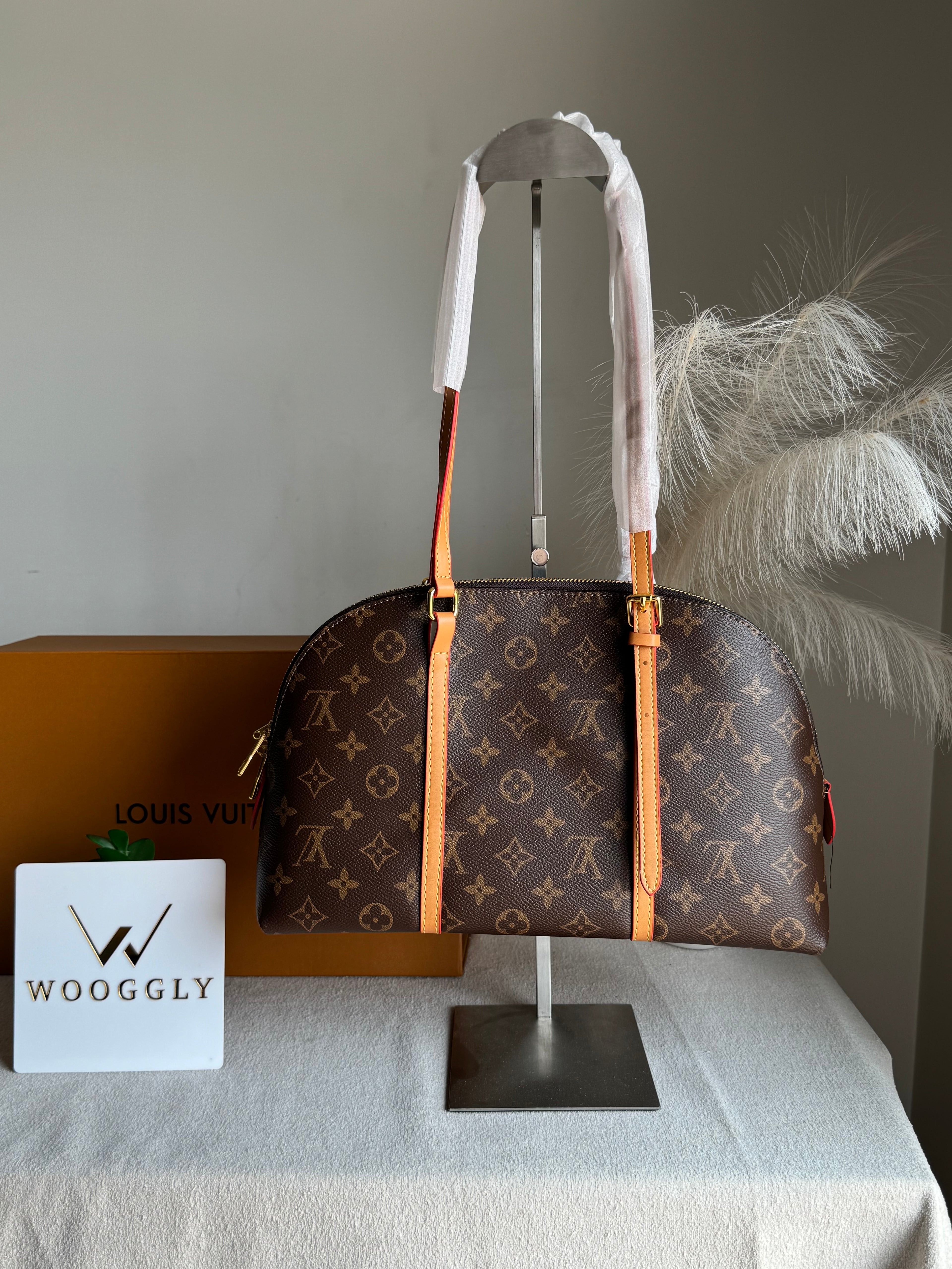 LV High Quality Shoulder Bag - BOX PACKING