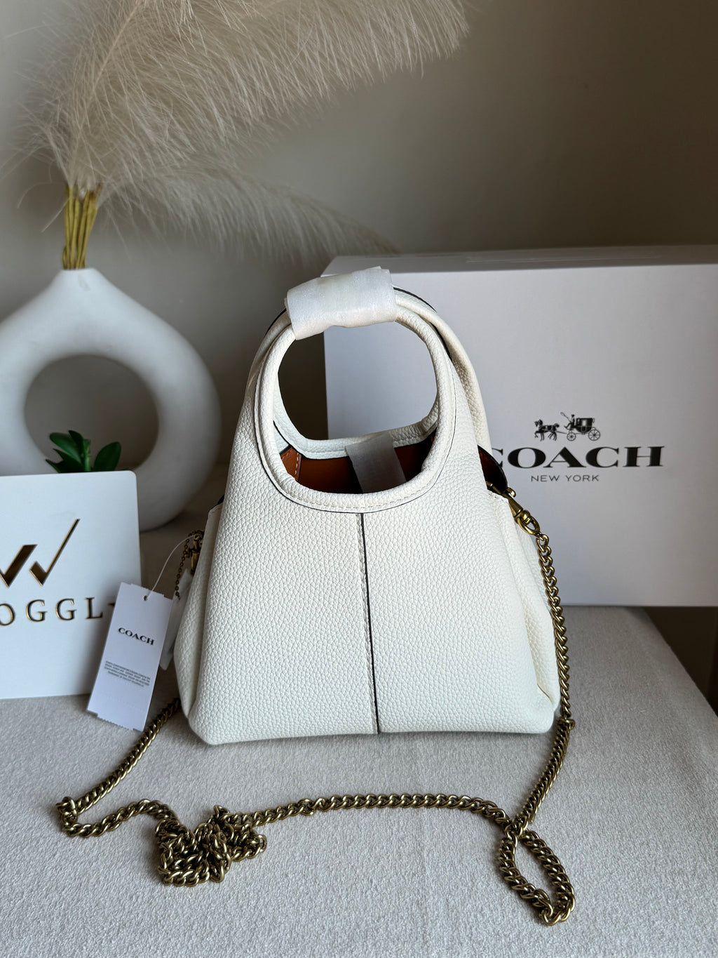 EXTREMELY PREMIUM MINI COACH Lana (CREAM) - BOX PACKING