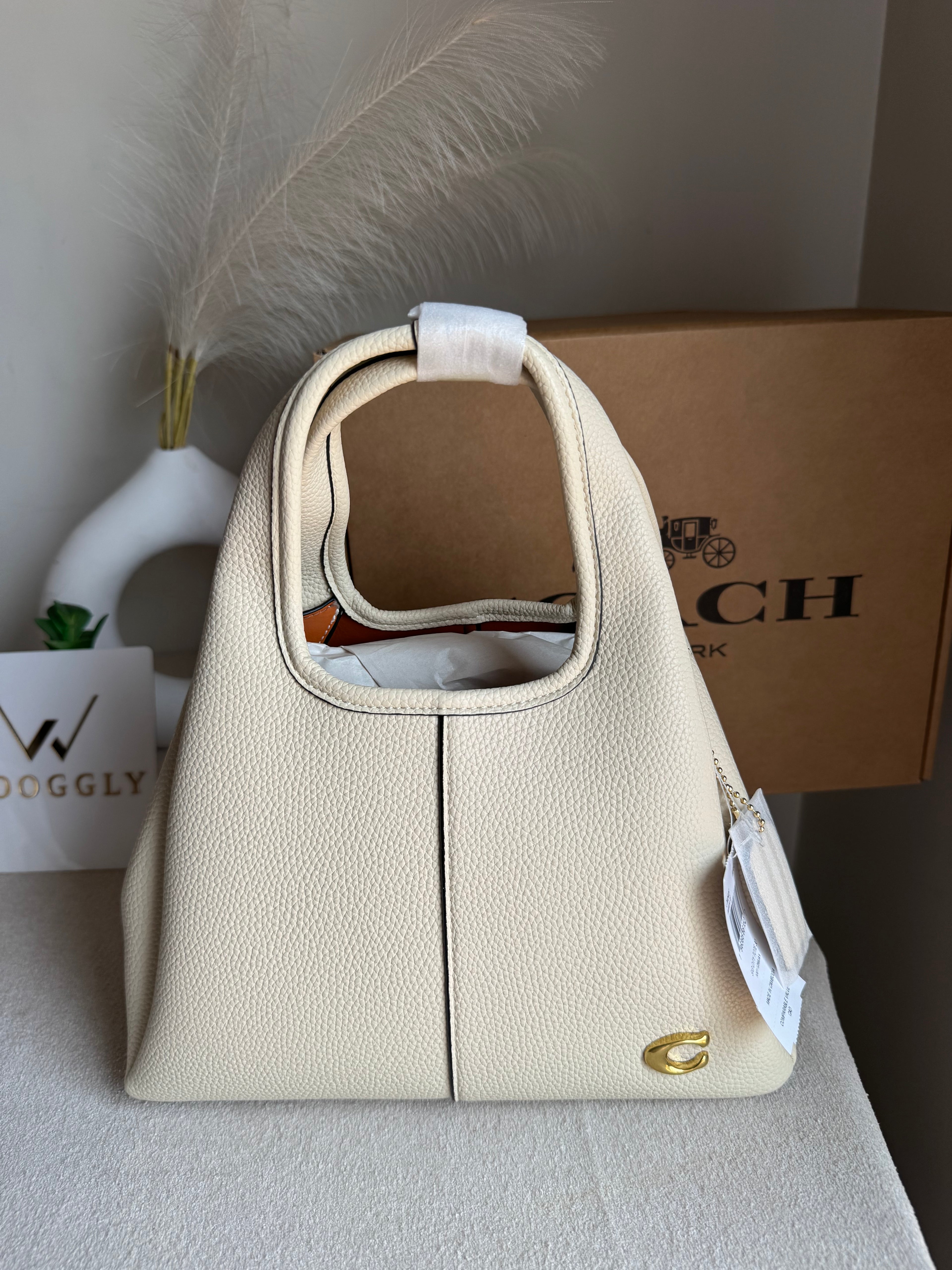 EXTREMELY PREMIUM LANA 23 CREAM - BOX PACKING