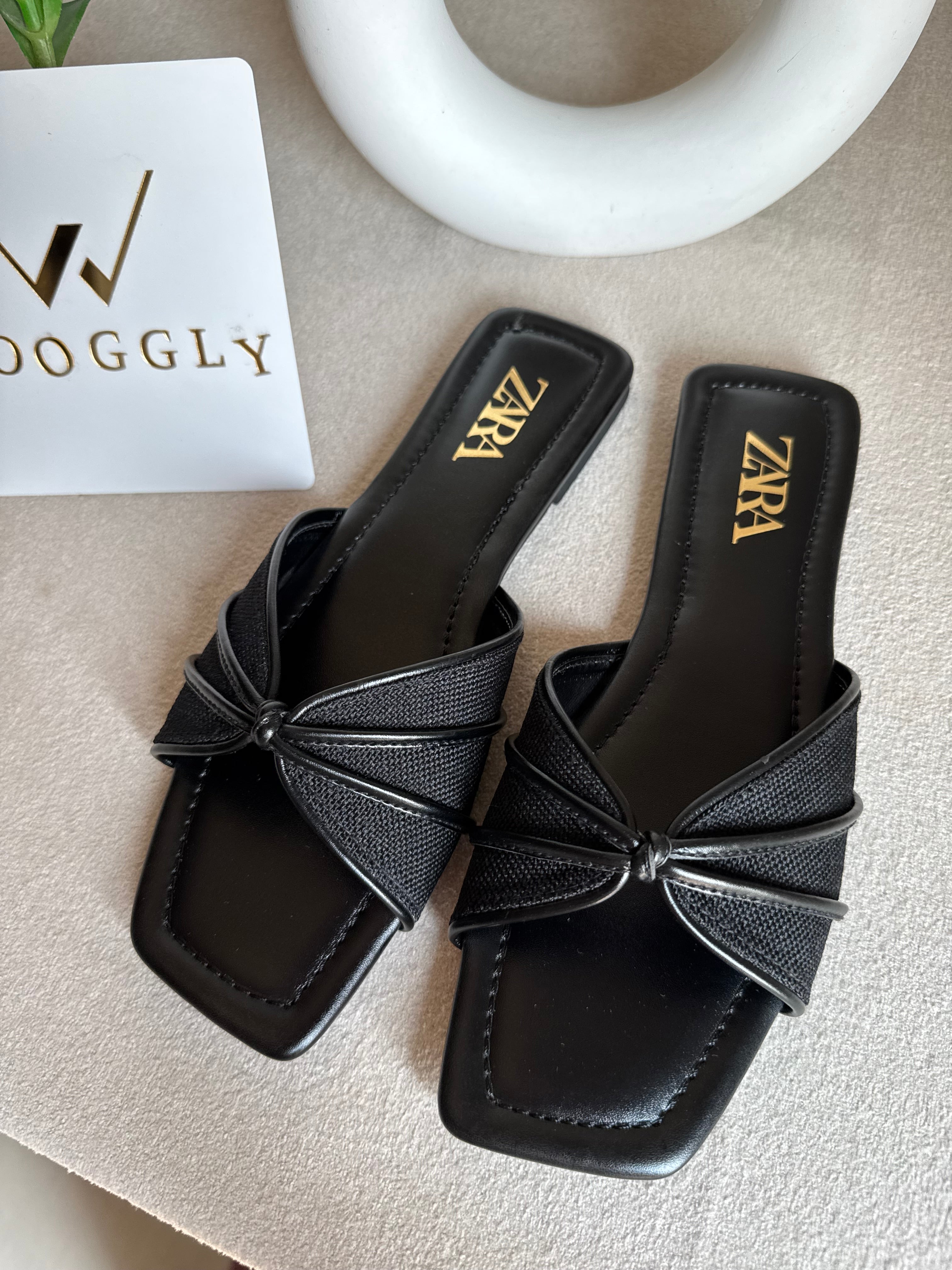 Zara Knot Slides Black