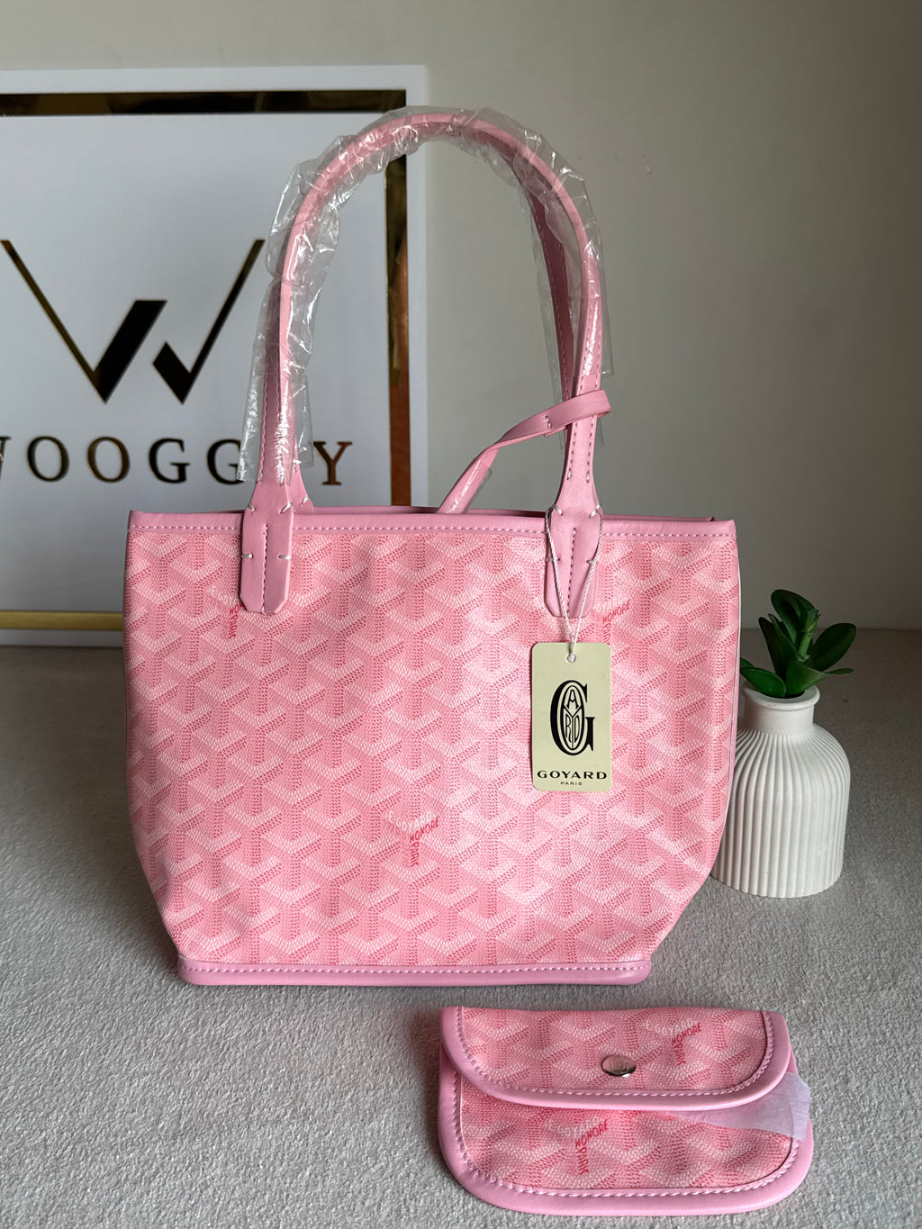 Go Yard Tote Bag - Small Pink with Magnetic Box