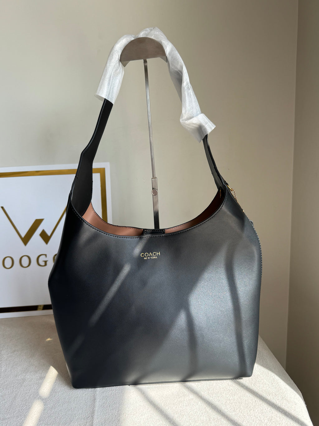 COACH Brooklyn Black - MAGNETIC BOX PACKING