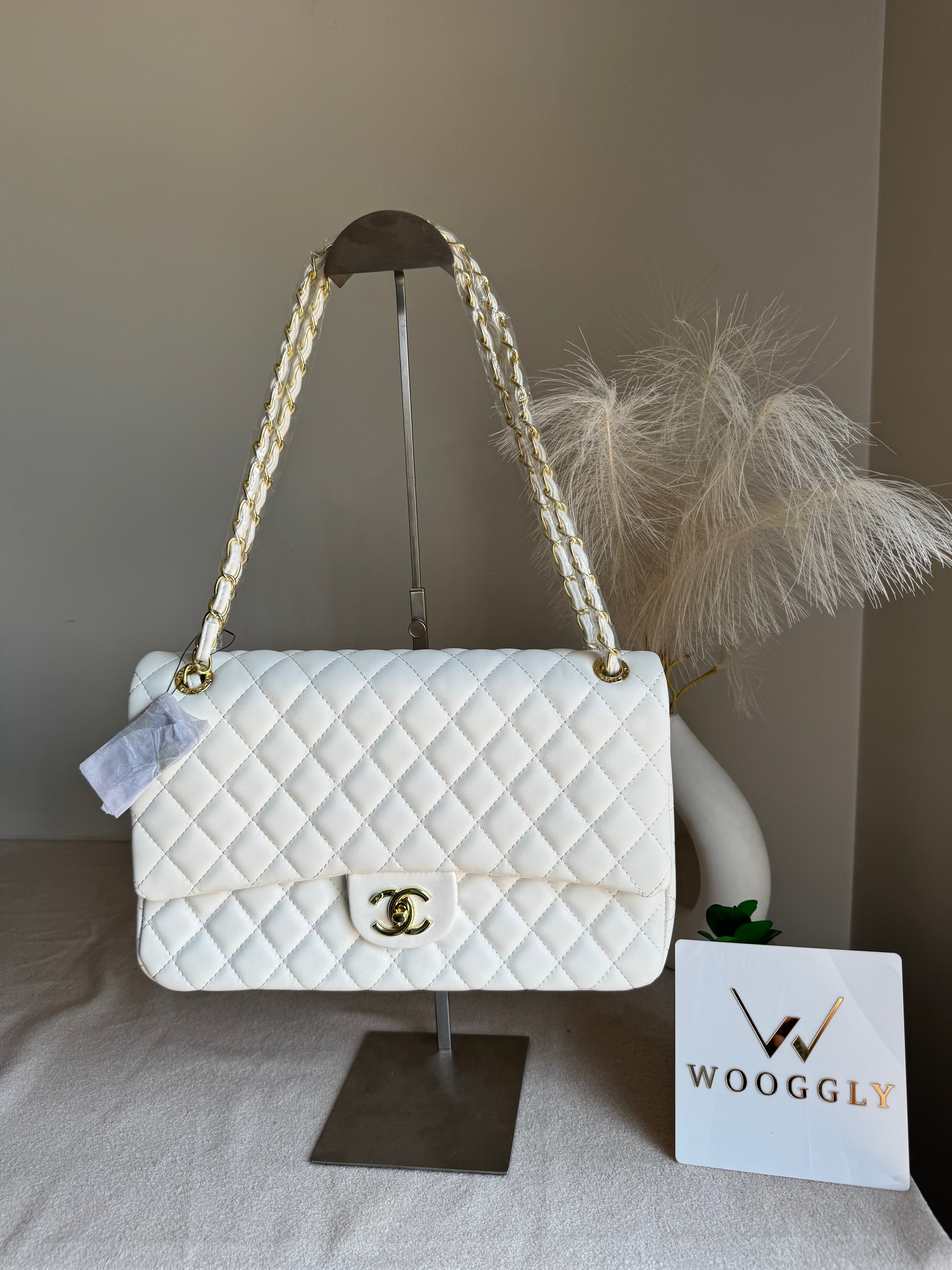 Classic CH Premium Bag (White)