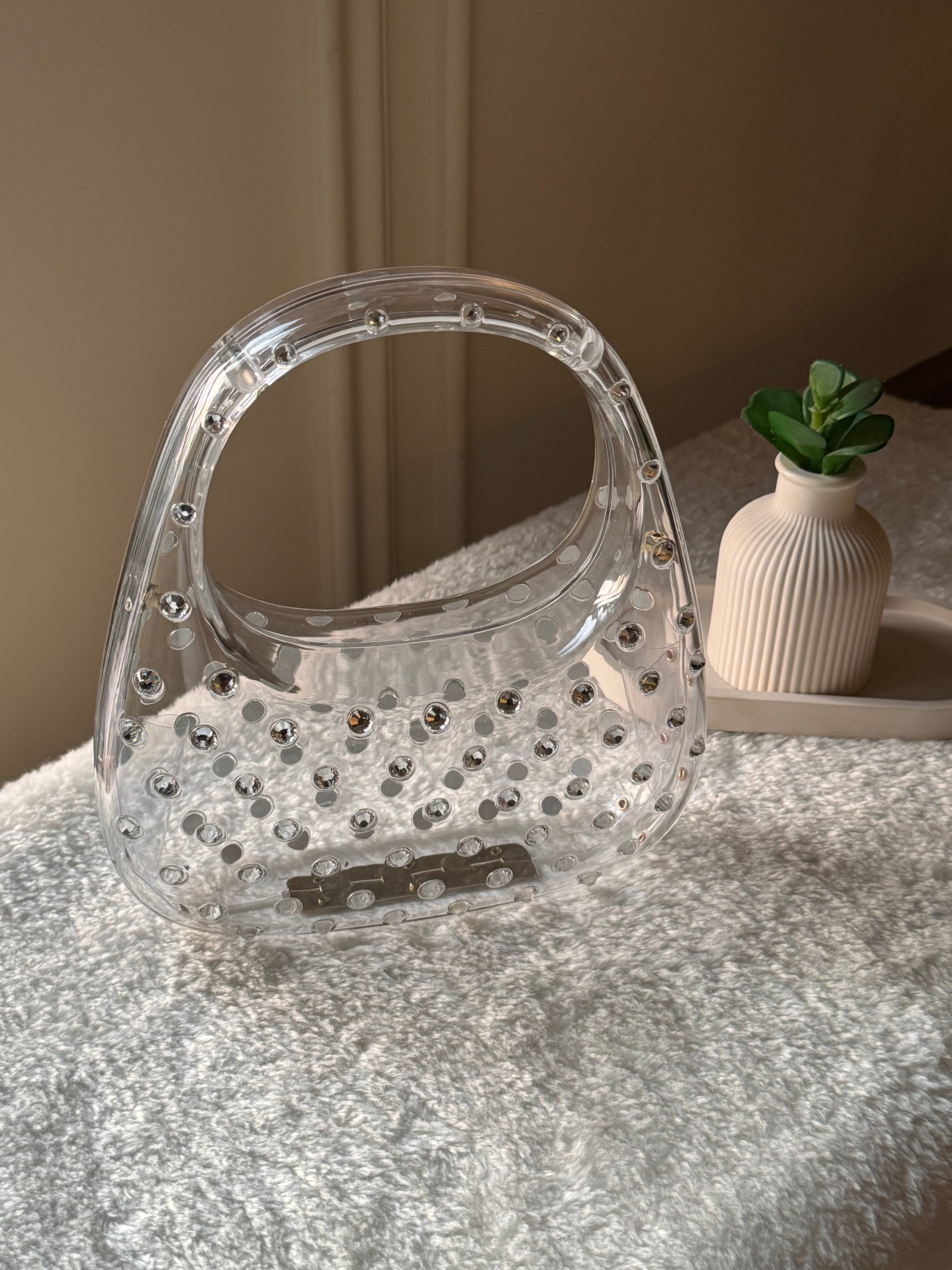 Glimmer Clutch (Silver) with Long Chain