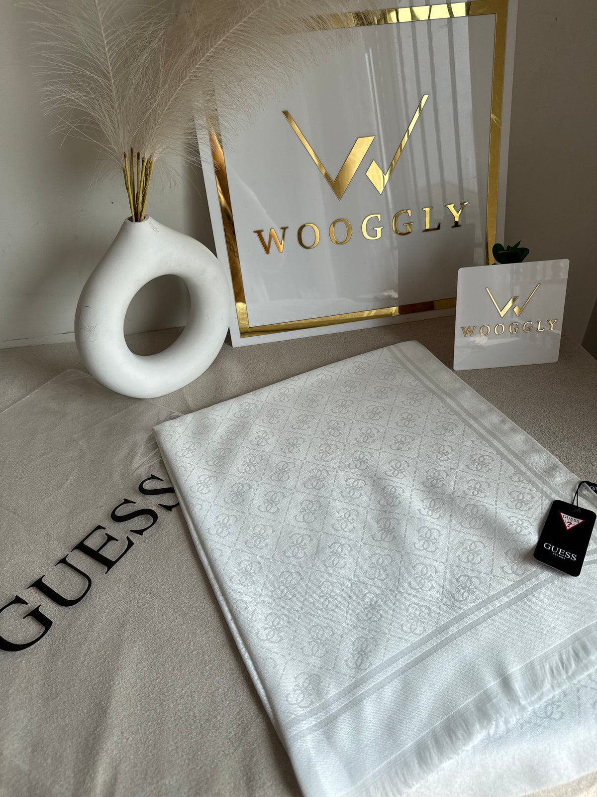 Guess Stoller White