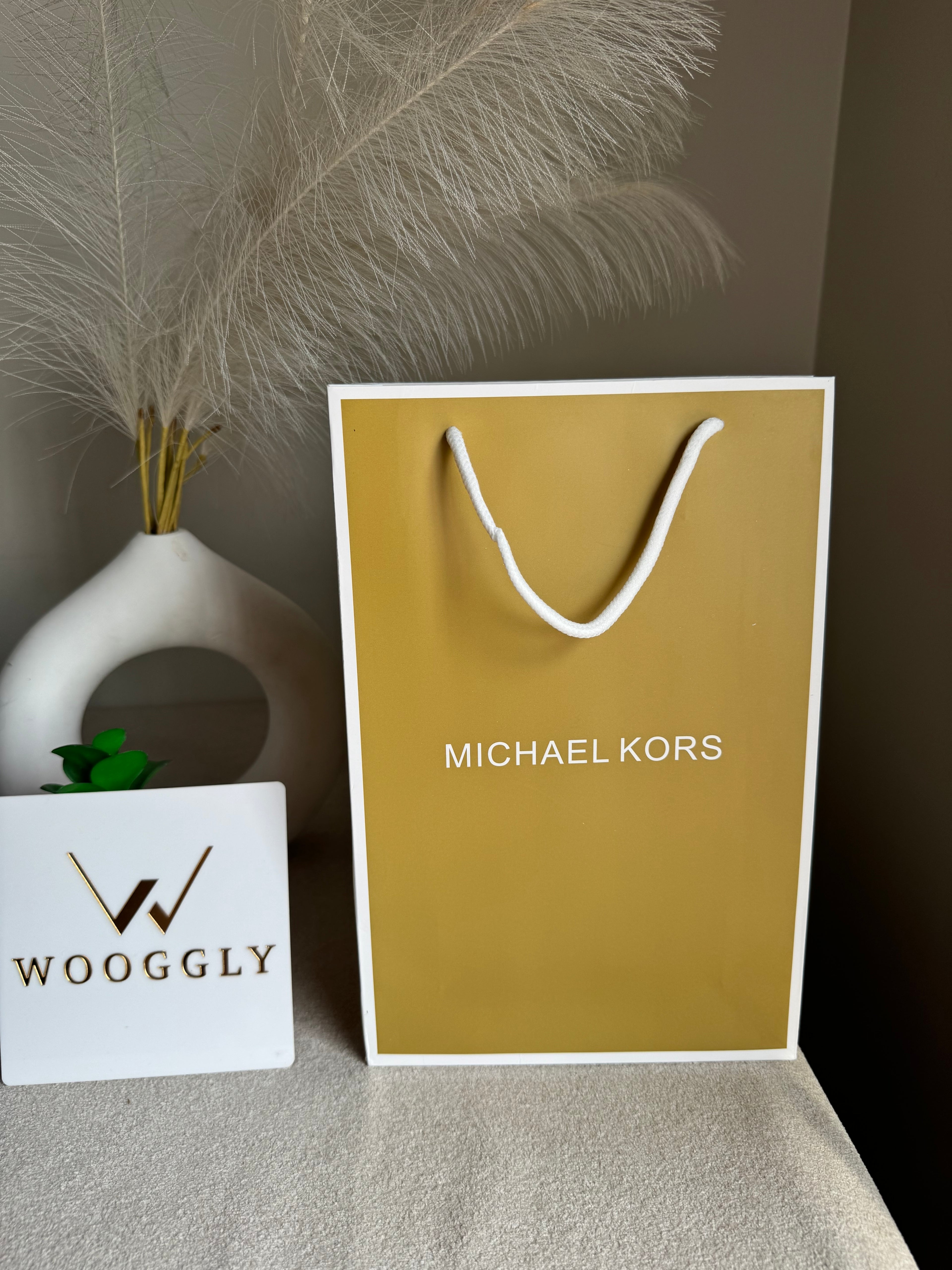 Gift Bag - Michael Kors - Small (ONLY FOR PICK UP OR INDRIVE CUSTOMERS IN LAHORE)