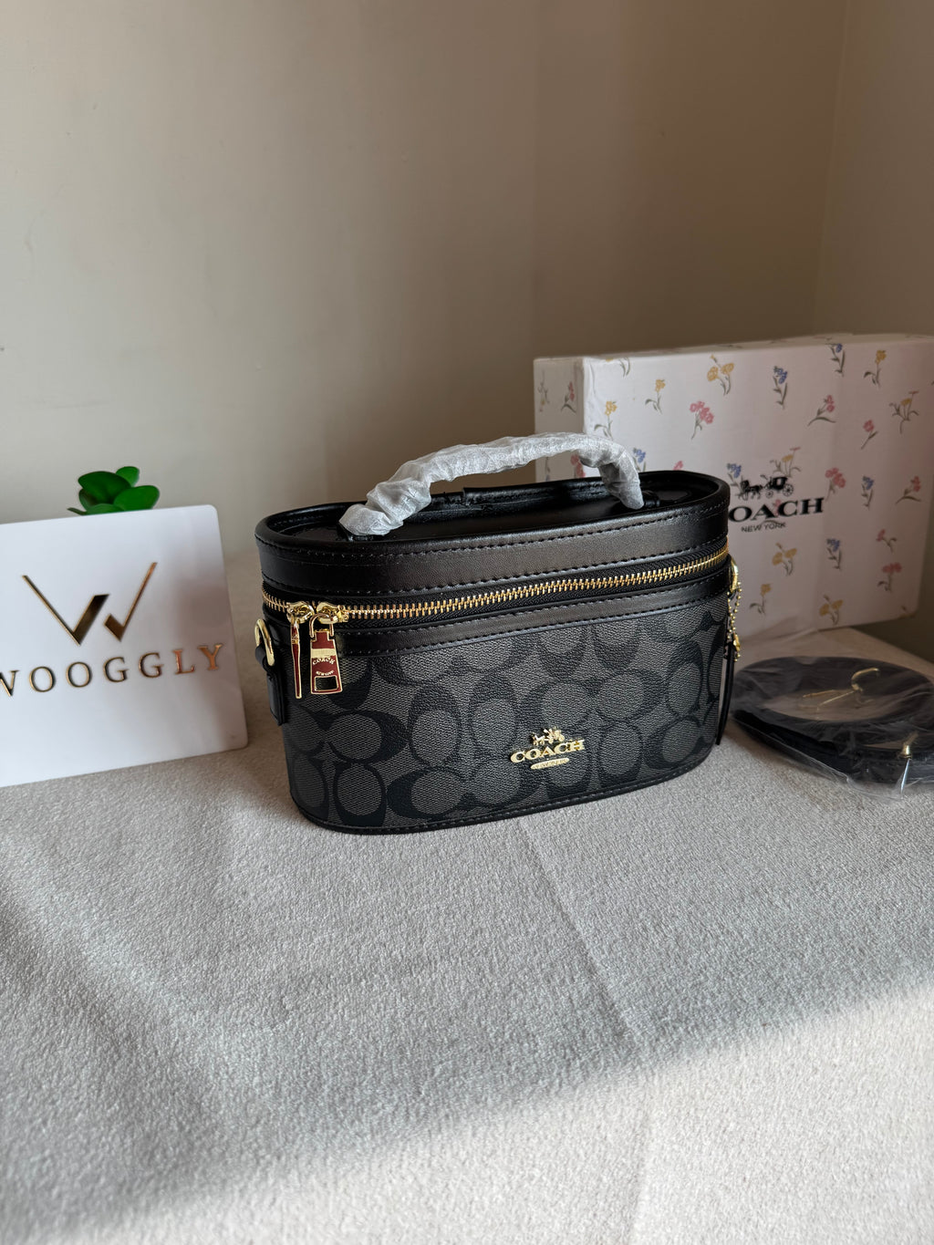 COACH Premium Bucket Bag (Signature Black) with Long Strap - BOX PACKING