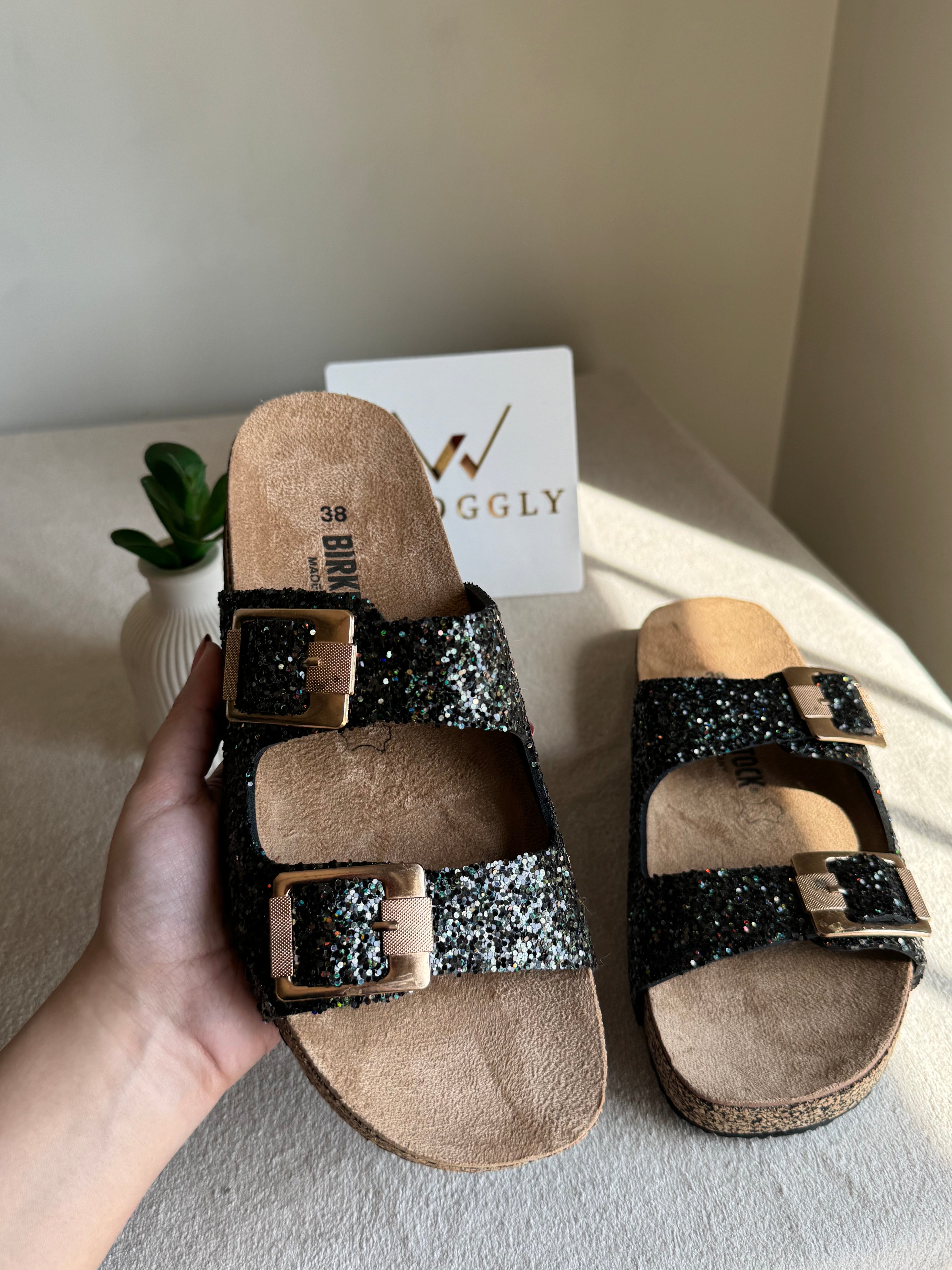 Viral Birkenstock Comfy Sandals - Glam Black