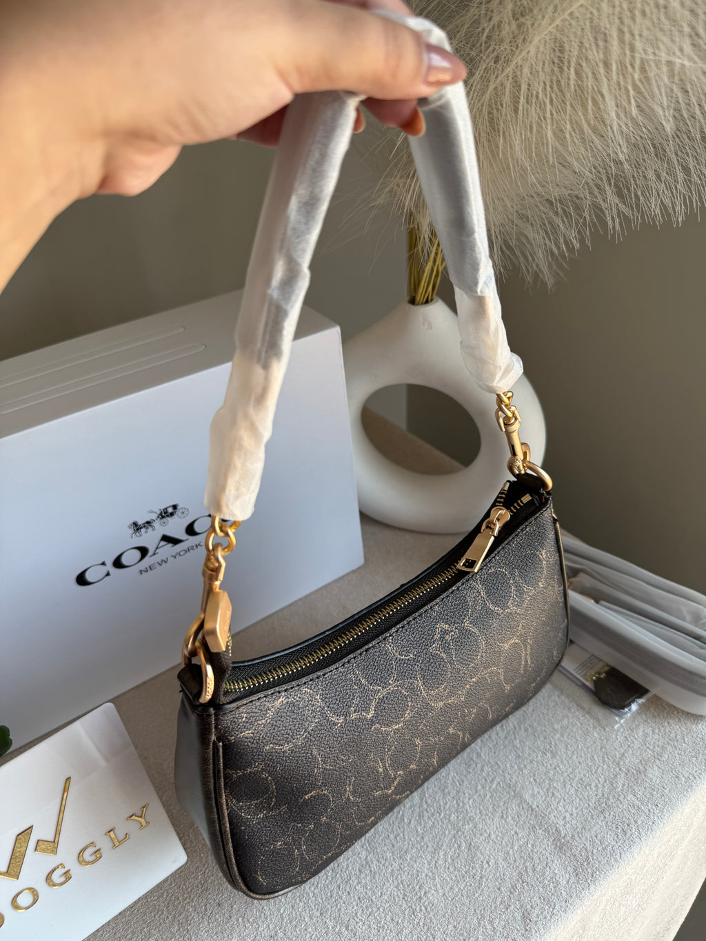 COACH TERI PREMIUM (Limited Edition Black) - BOX PACKING