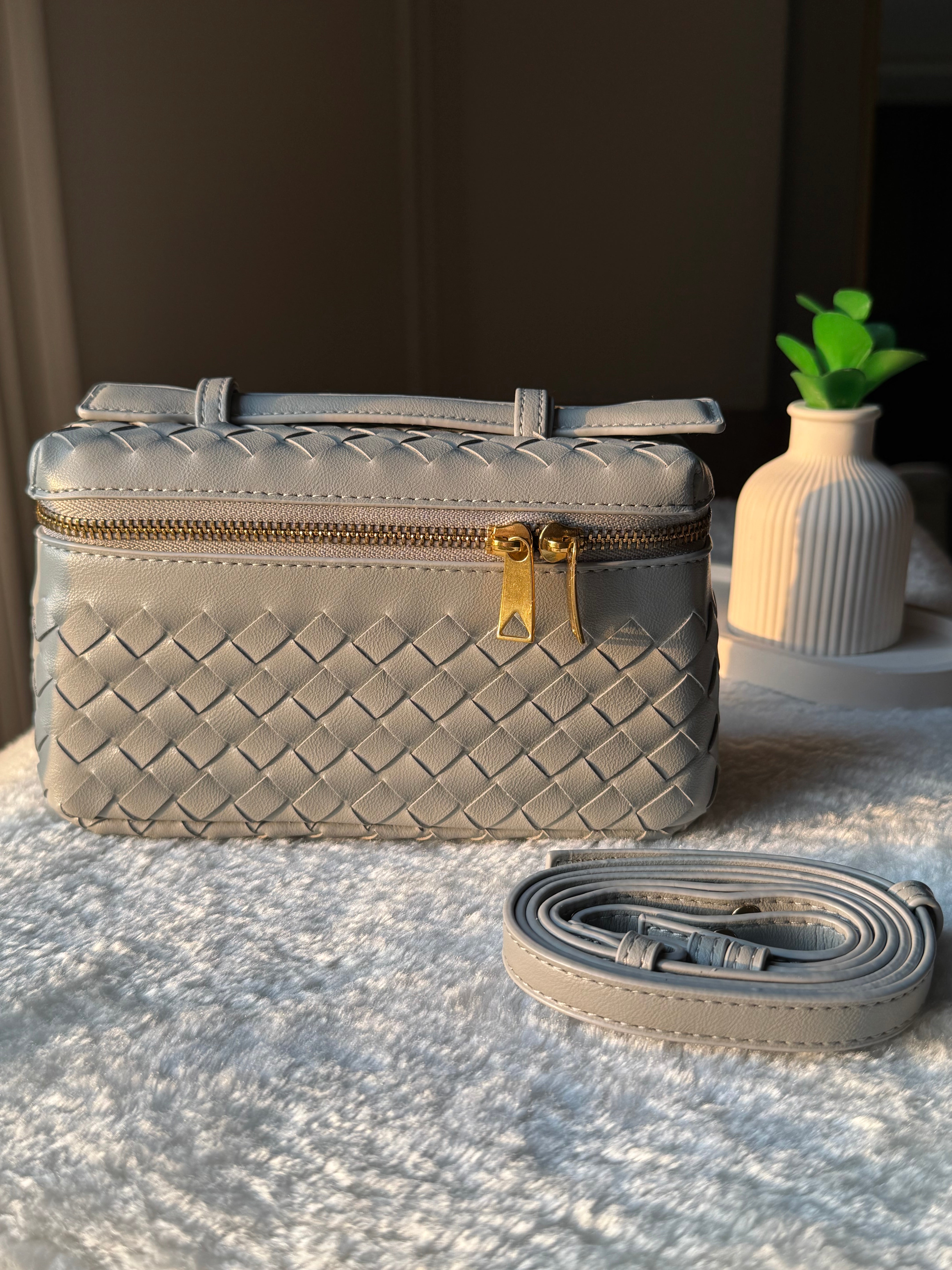 JW Pie Woven Bag with Long Strap (Light Grey)