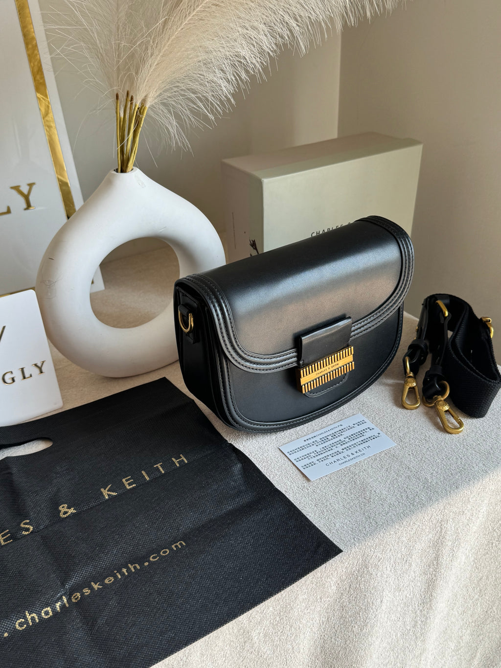 Premium C&K Mia Bag with PROPER PACKING Black
