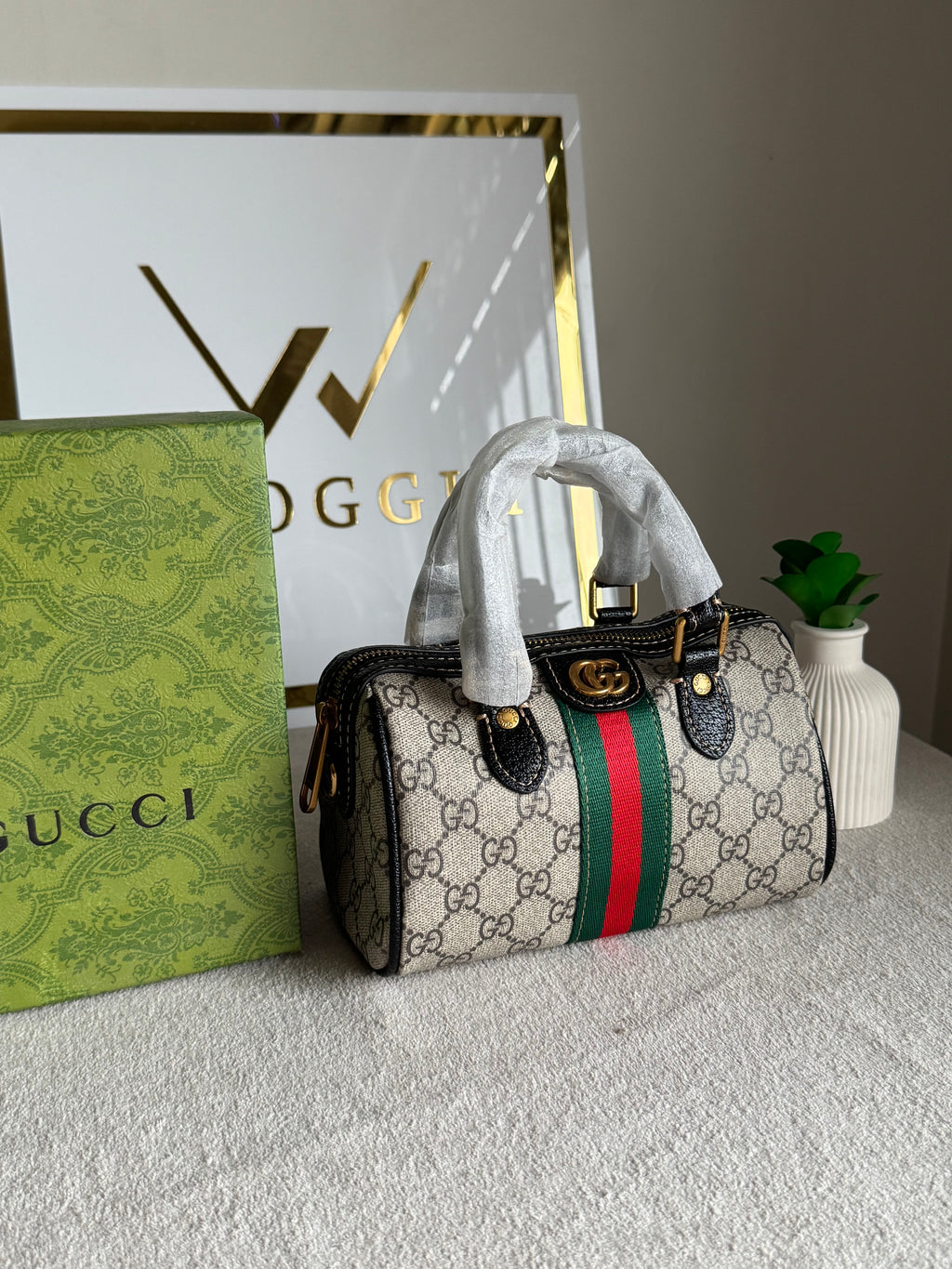 Gucci Mini Duffle Bag - Black