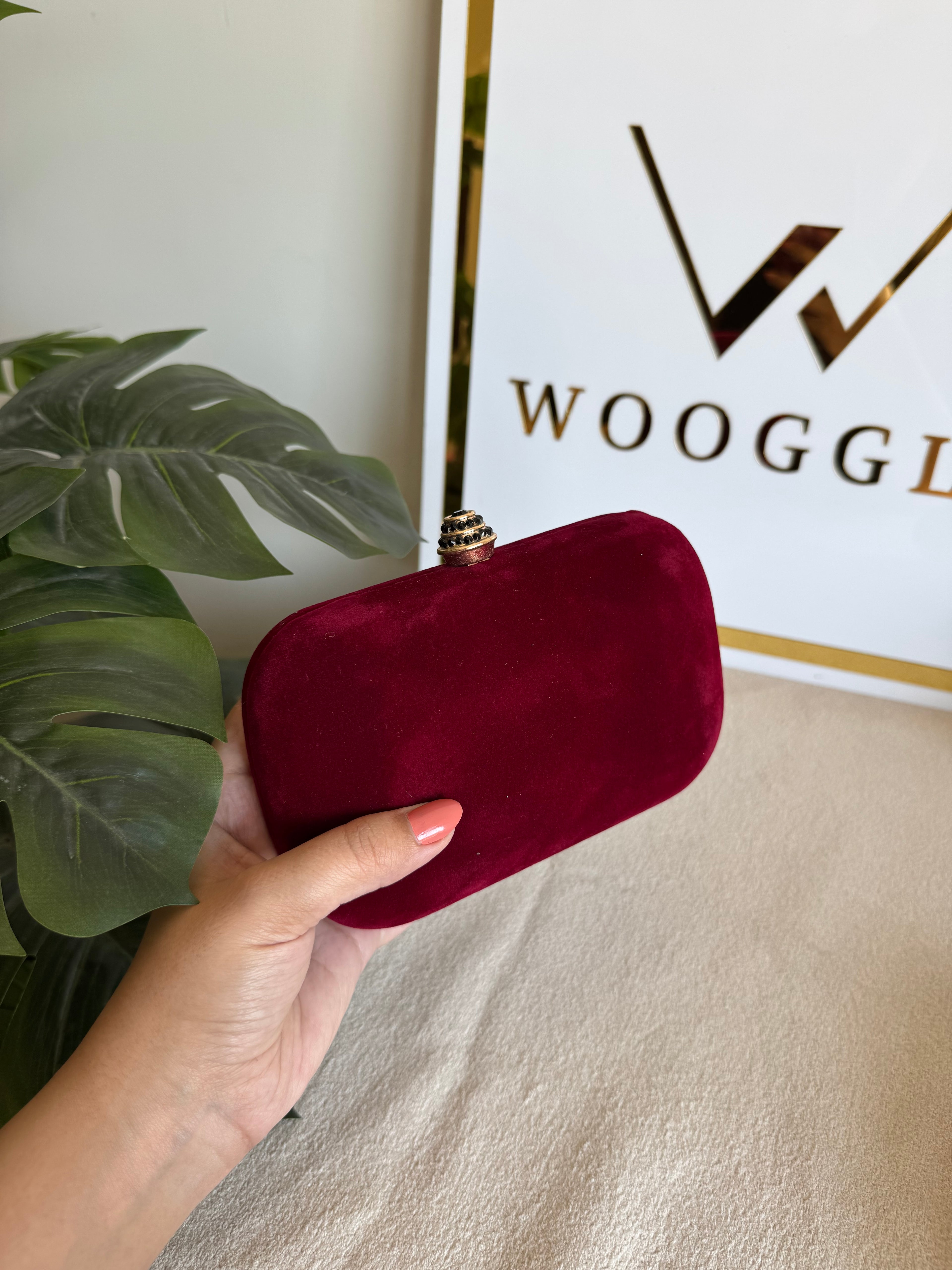 Zeenat Clutch - Maroon