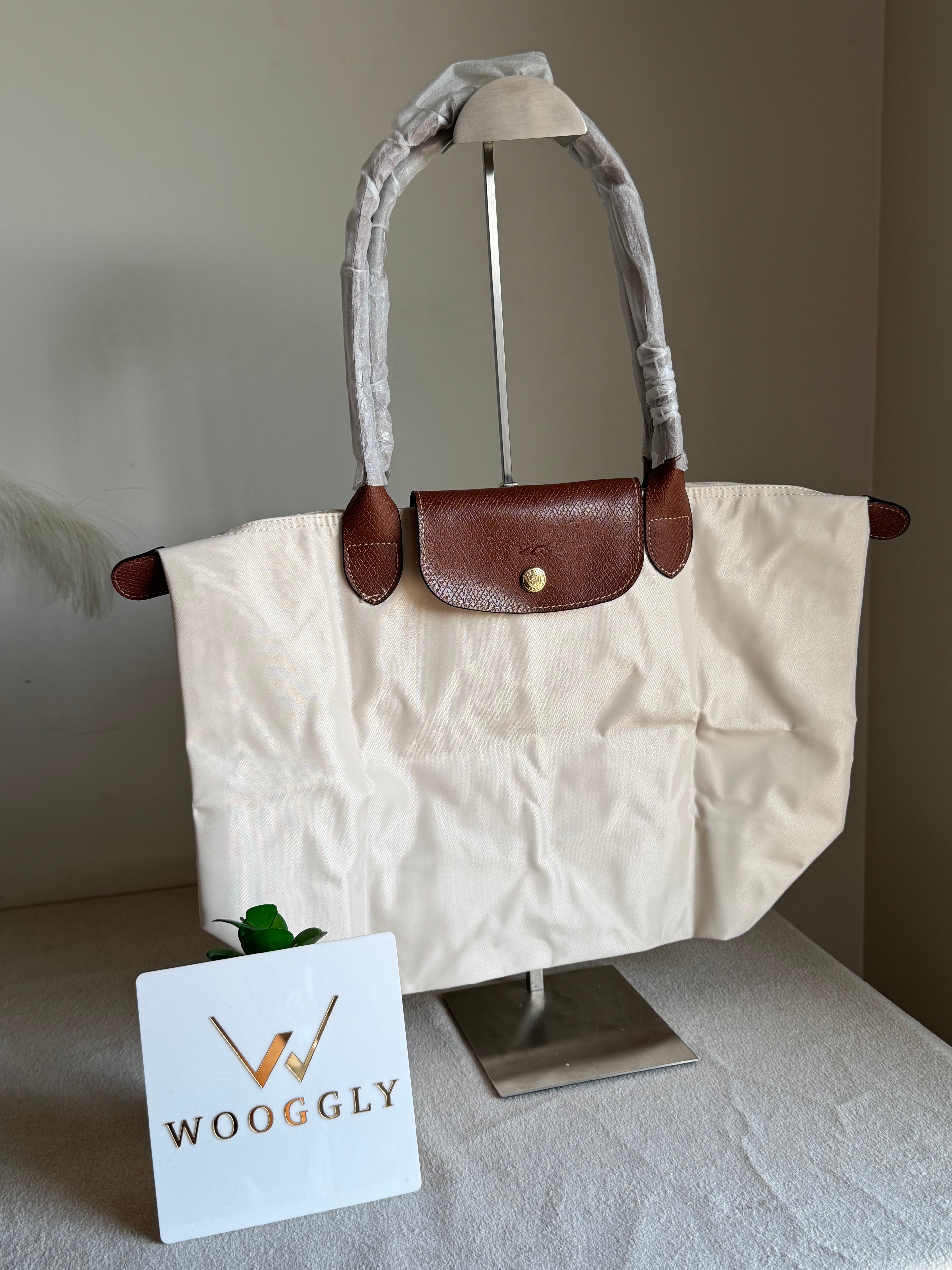 Longchamp Tote LARGE - Paper White (WITH BRAND LOGO)