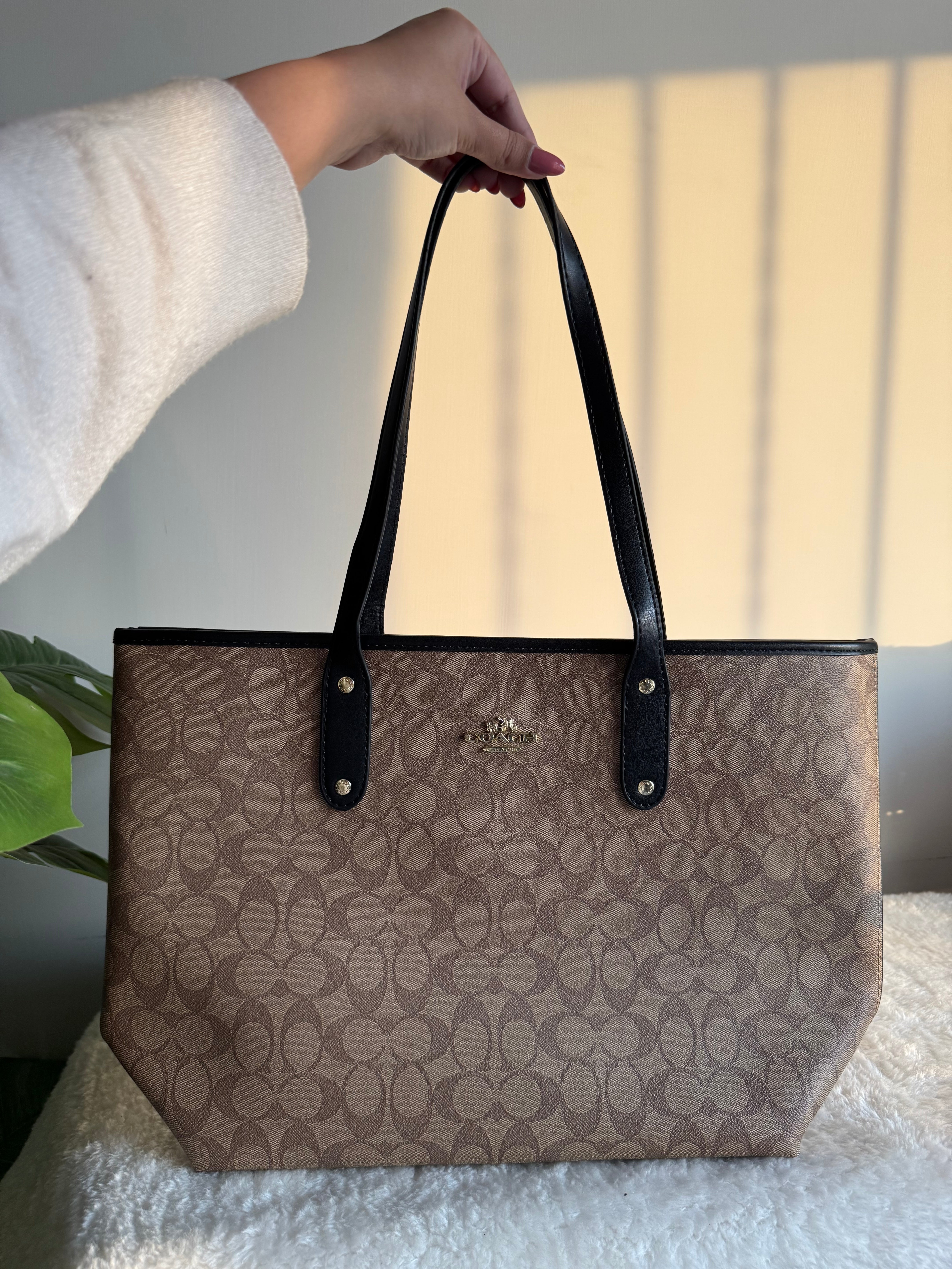 COACH TOTE BAG PREMIUM (Apricot Black) - BOX PACKING