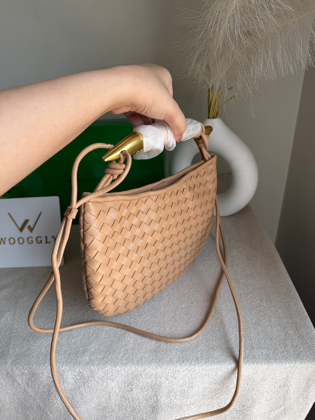Bottega Veneta New Arrival - Beige