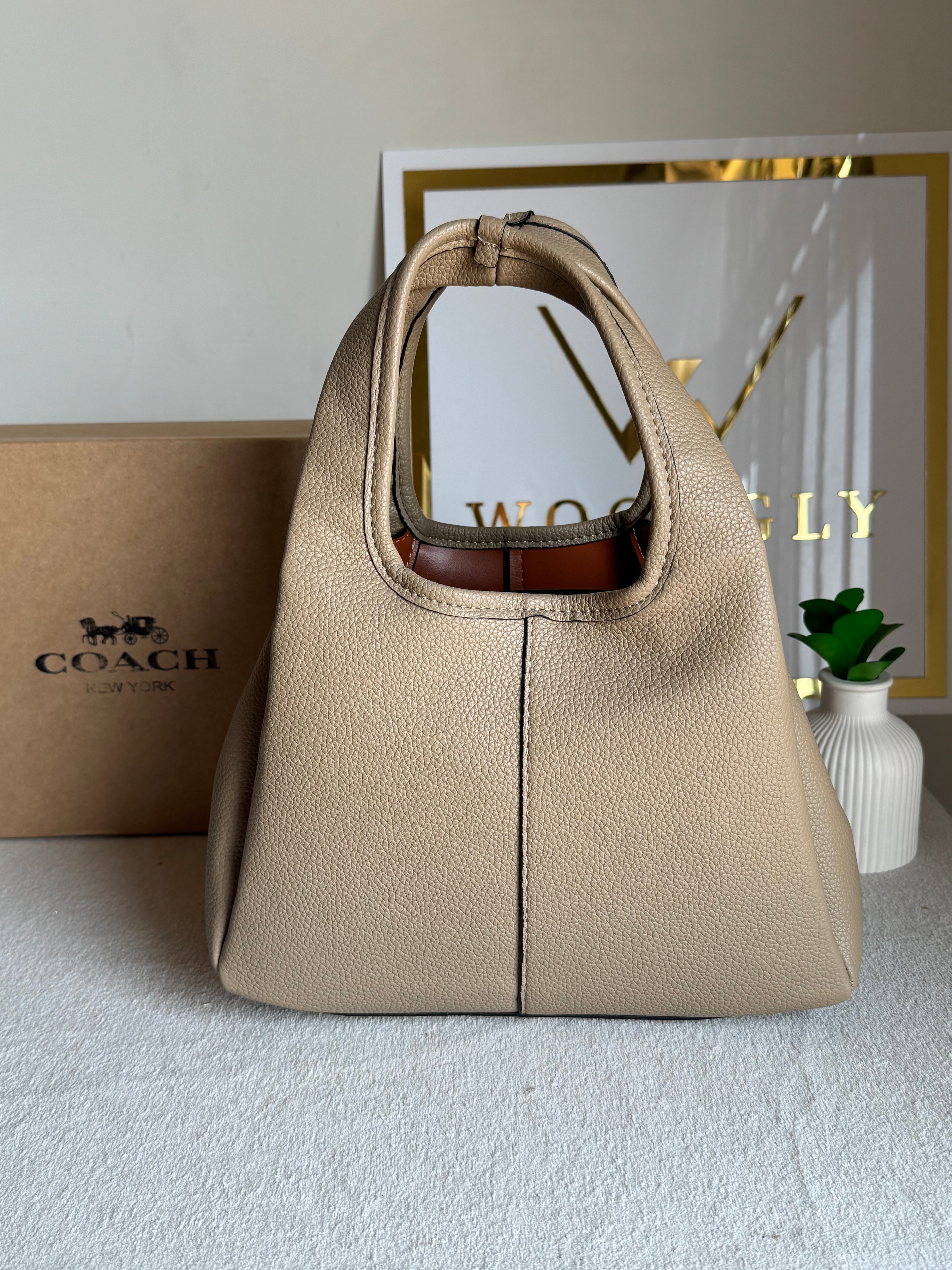 COACH Lana Beige - BOX PACKING