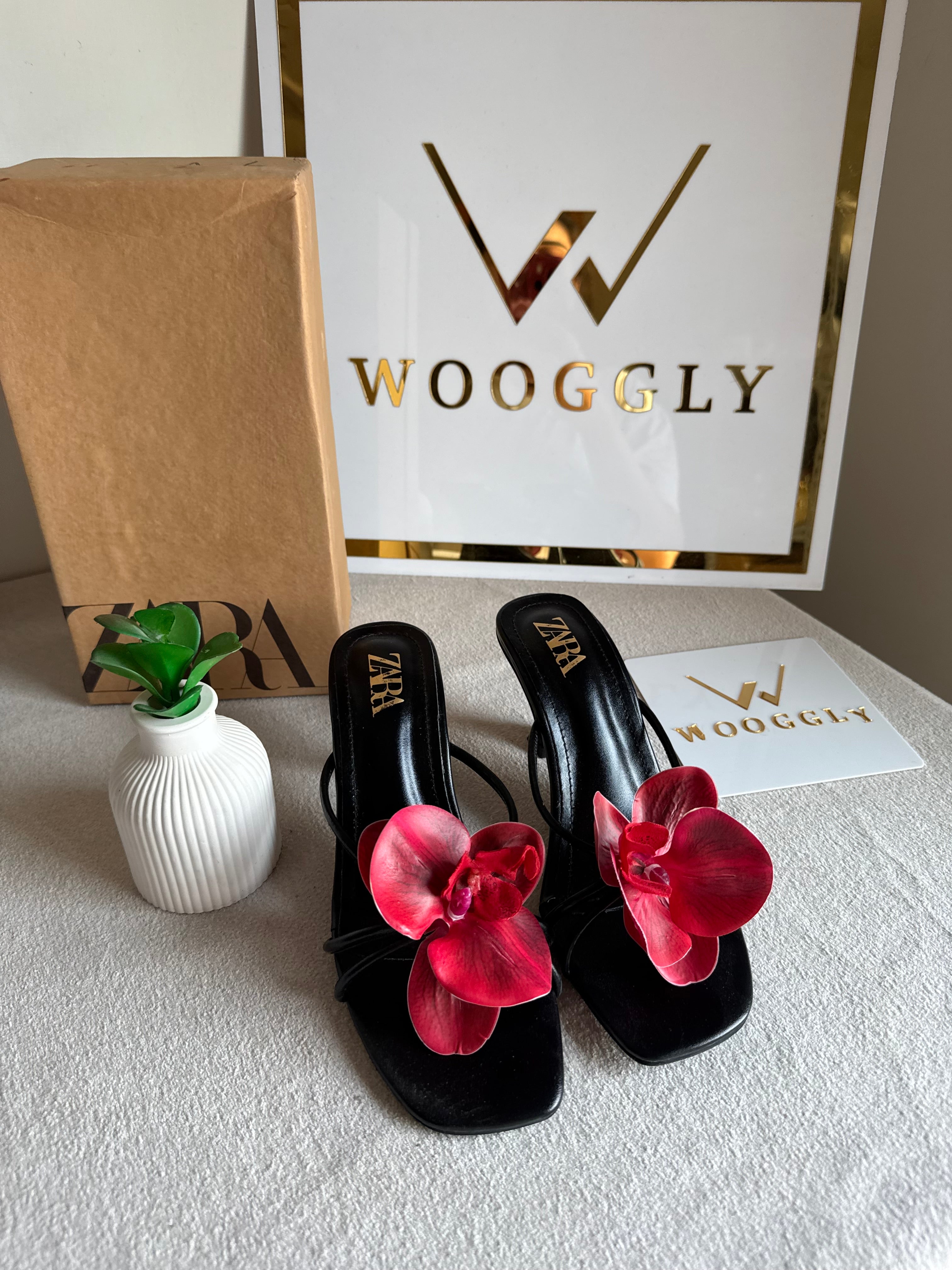 Zara Flower Heels BLACK WITH RED with Brand Box