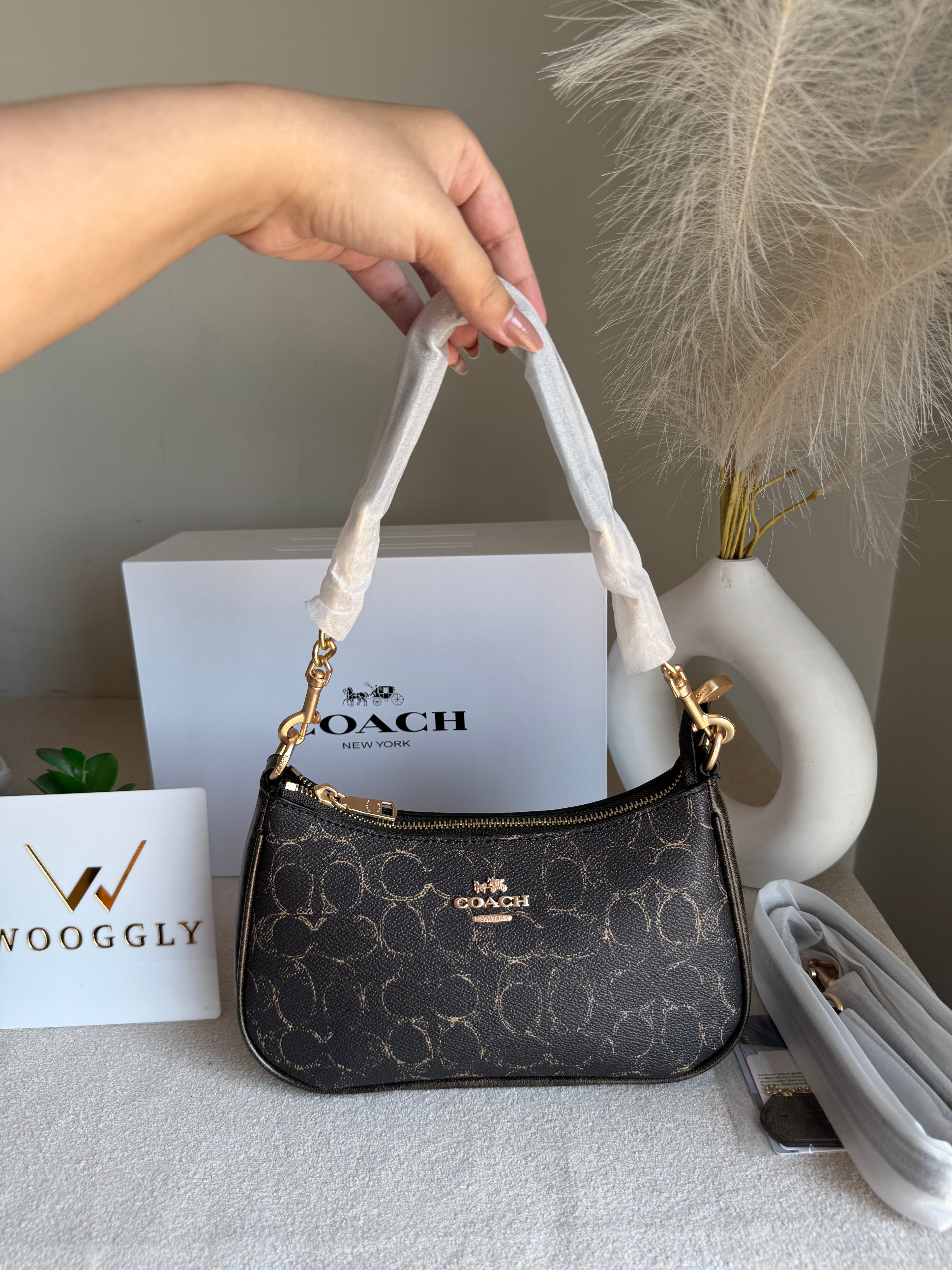 COACH TERI PREMIUM (Limited Edition Black) - BOX PACKING
