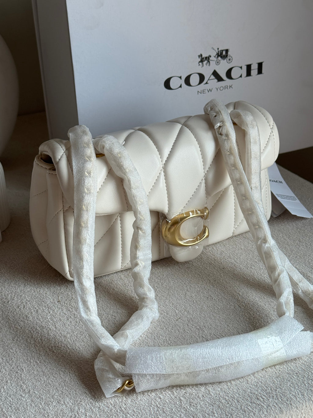 Mini Premium Quilted Tabby (White) - BOX PACKING