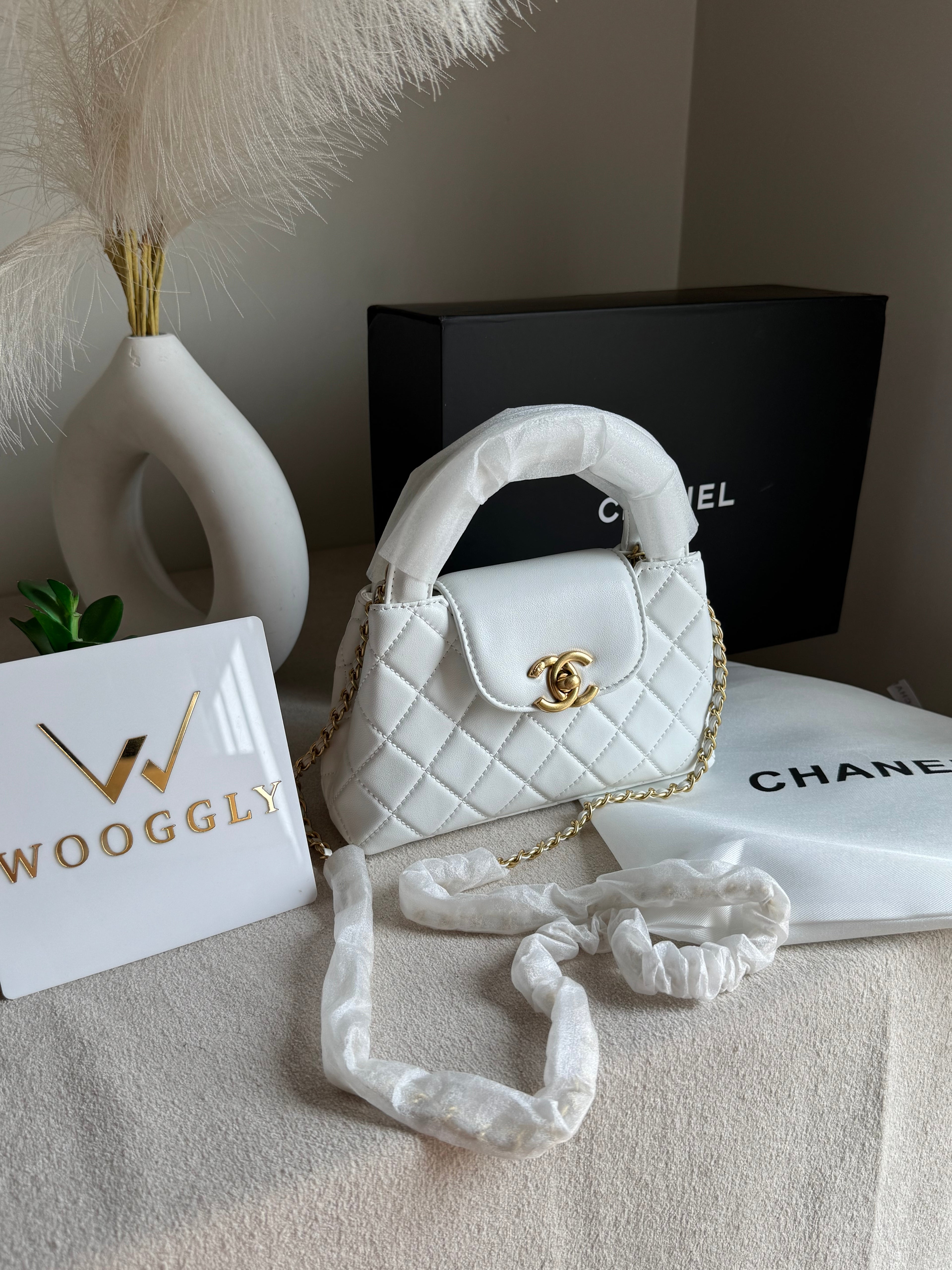 CH Premium Viral Quilted Bag – White with Box Packaging