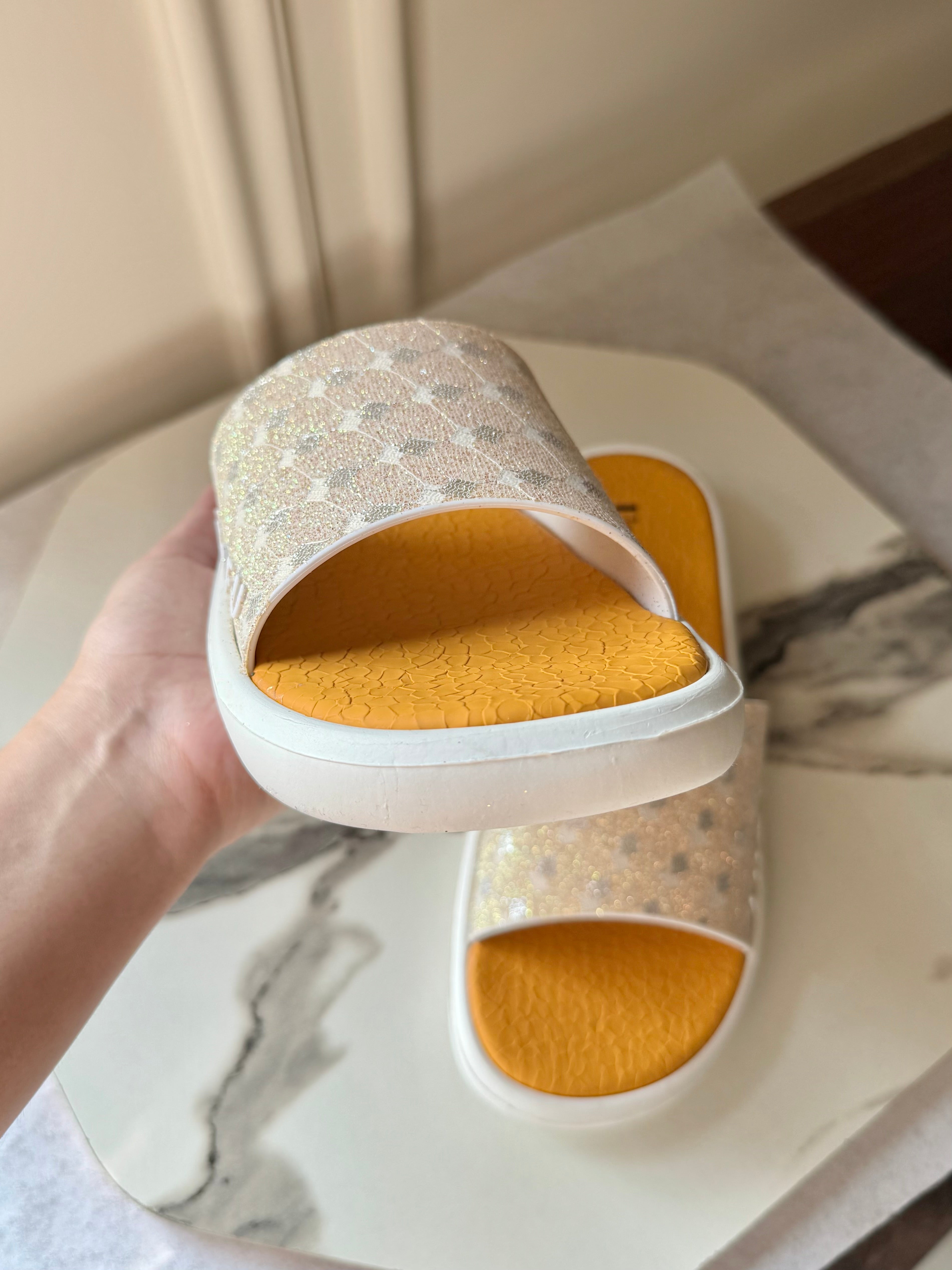 Soft Honey Dew Slides