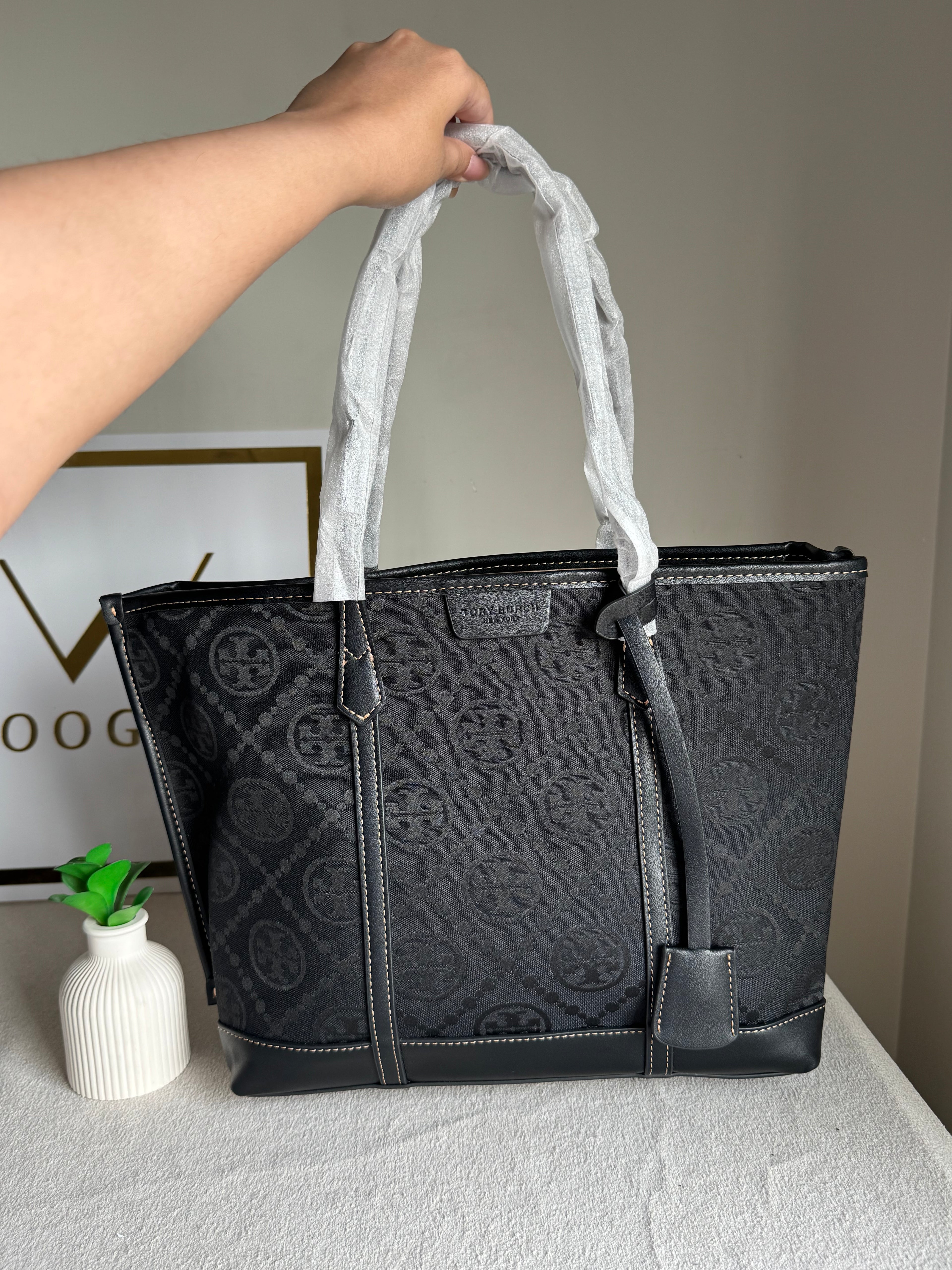 Tory Burch Tote Bag - Black