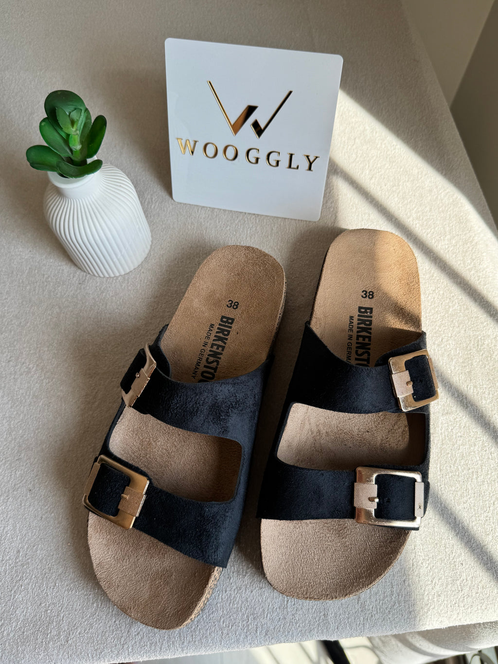 Viral Birkenstock Comfy Sandals - Suede Black