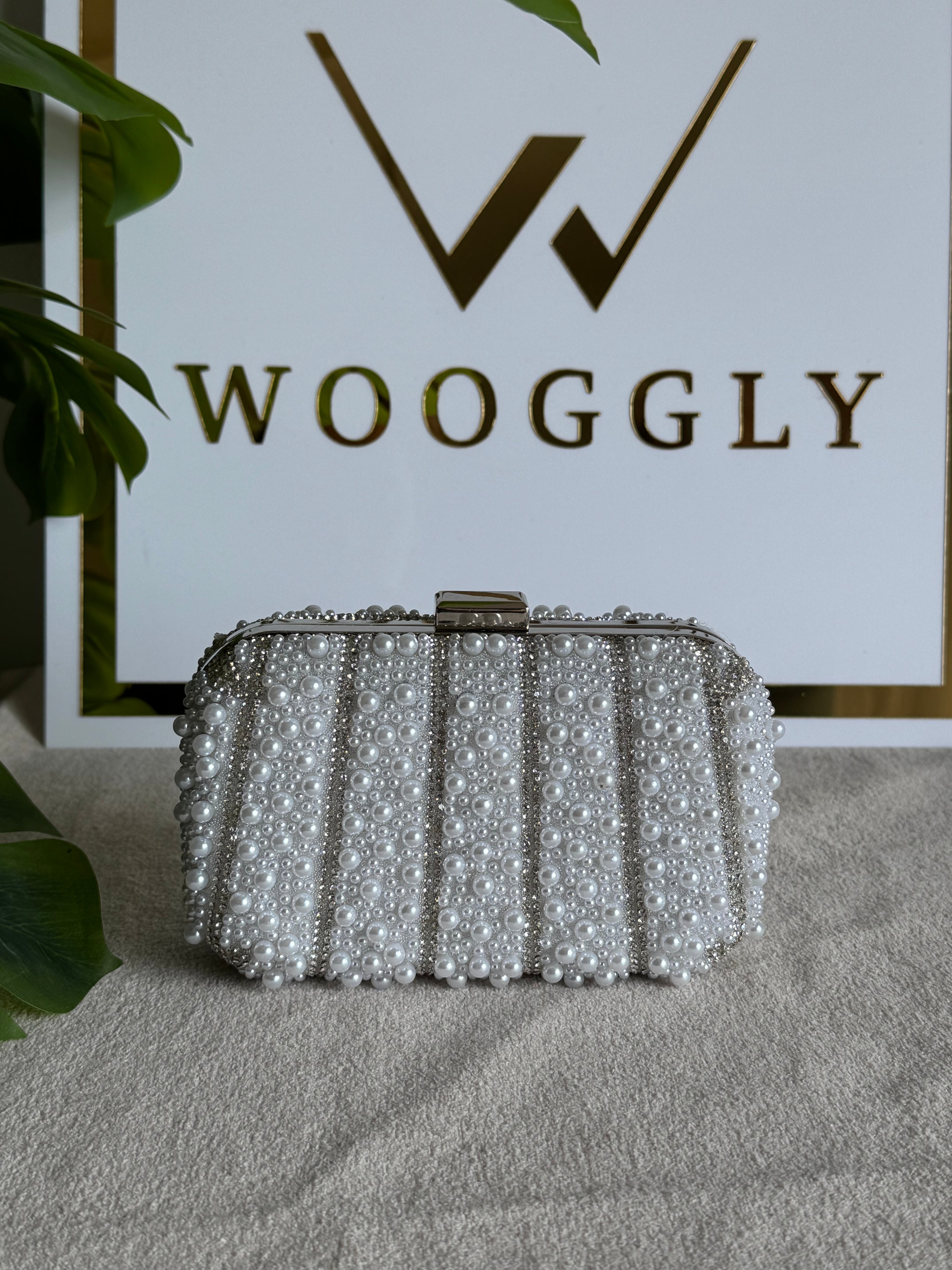 Cloud Pearl Clutch