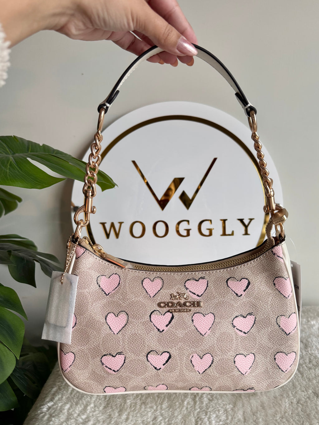 COACH TERI PREMIUM (Beige with Baby Pink Hearts) - MAGNETIC BOX PACKING
