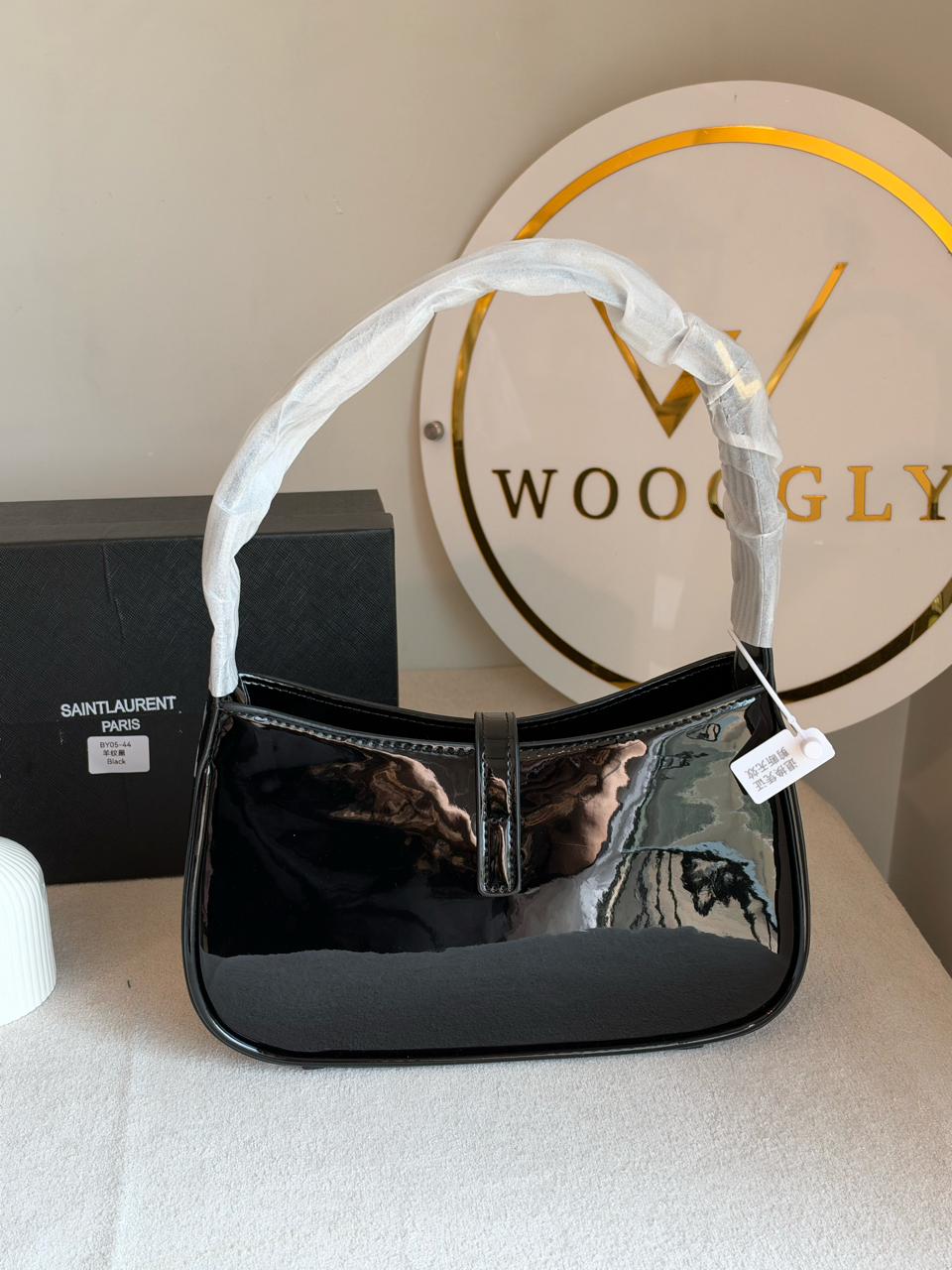 Viral Shoulder Bag with Box Packing - Black