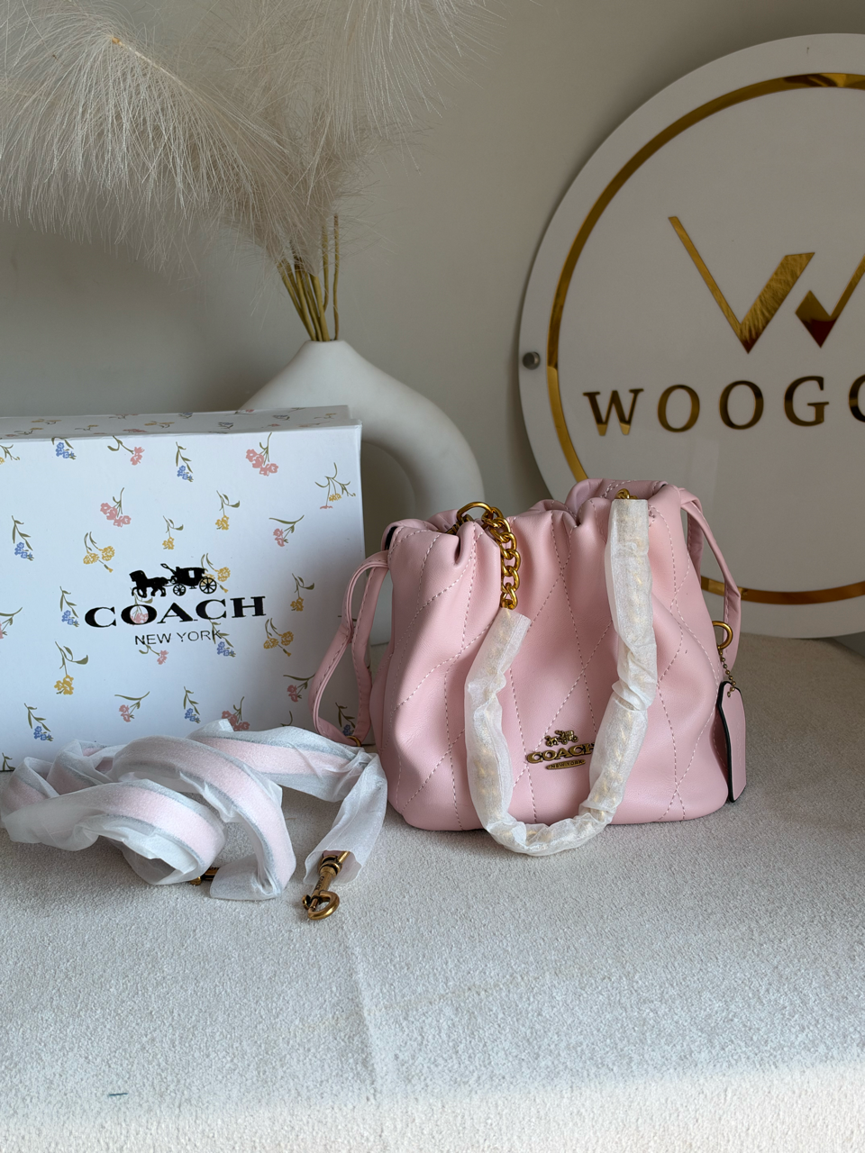 The Sovereign Bucket Bag with Box Packing - Pink