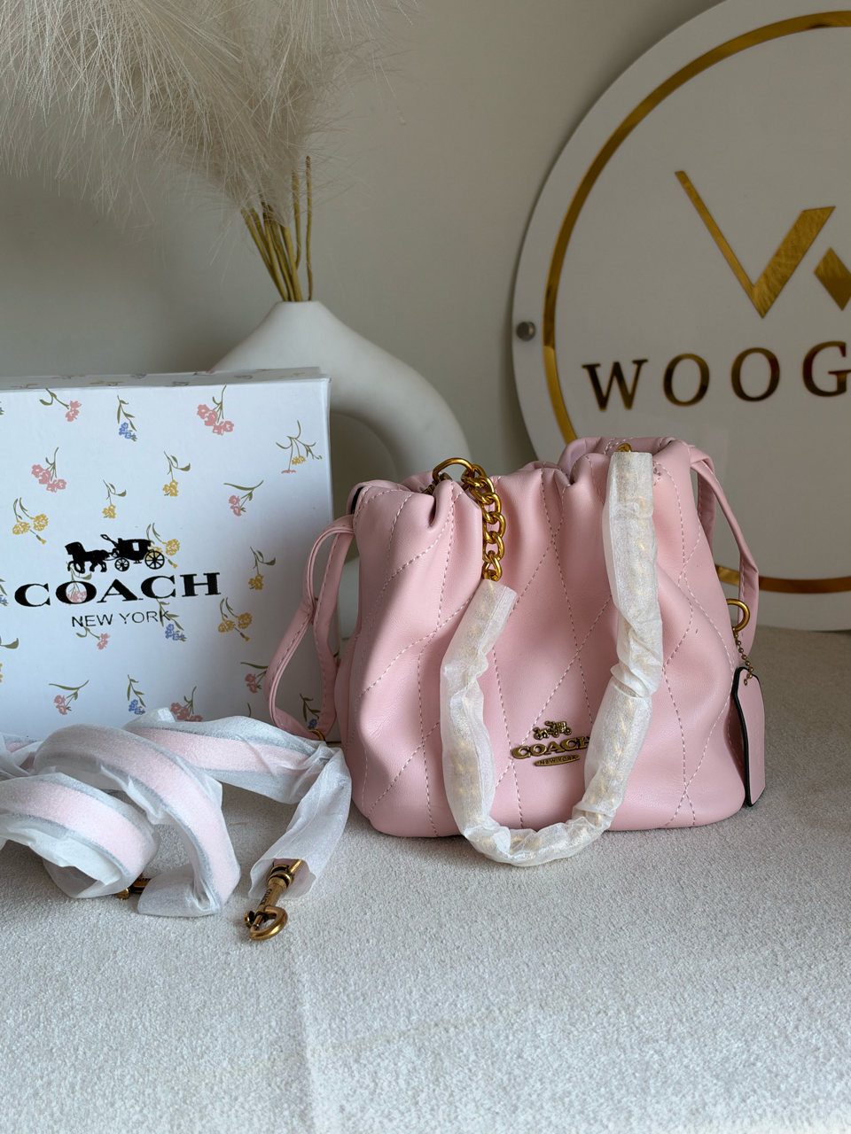 The Sovereign Bucket Bag with Box Packing - Pink