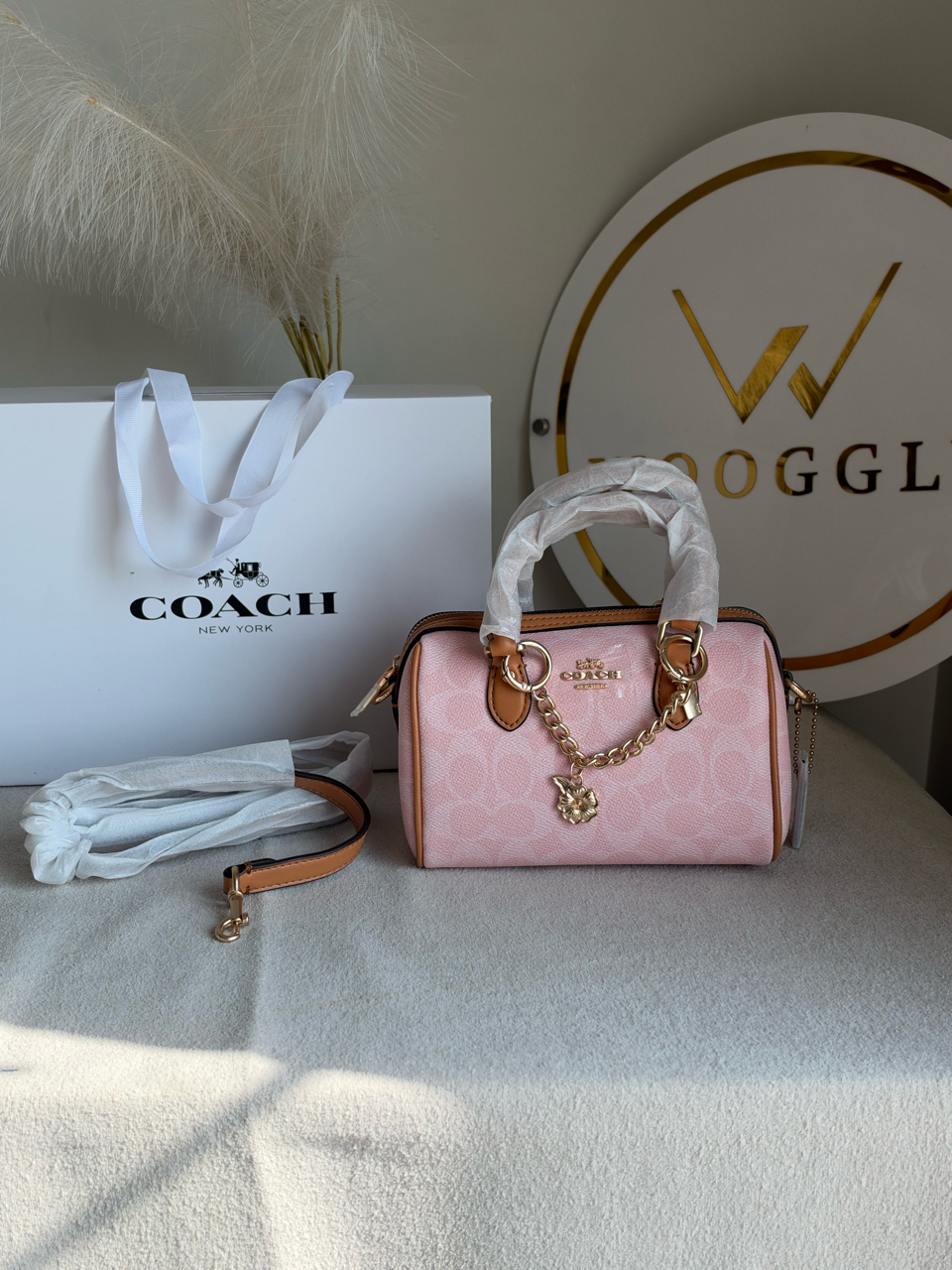 Premium Mini Duffle Bag with Chain with Magnetic Box Packing - Pink