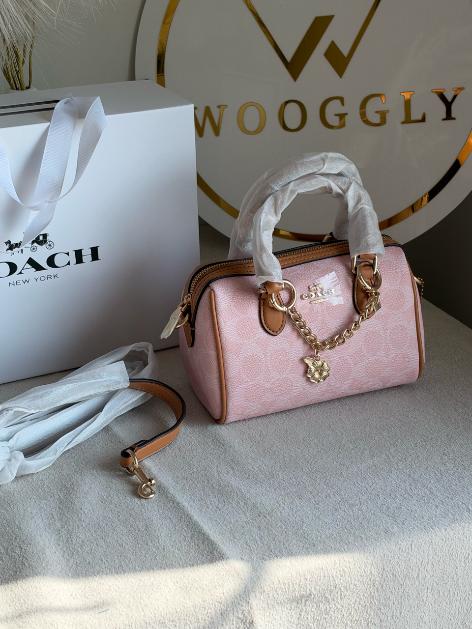 Premium Mini Duffle Bag with Chain with Magnetic Box Packing - Pink