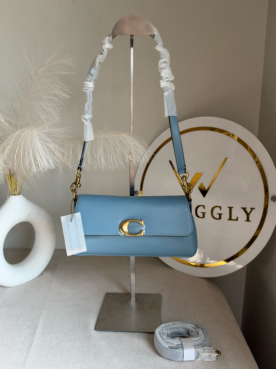 The Essential Archive Shoulder Bag - Light Blue