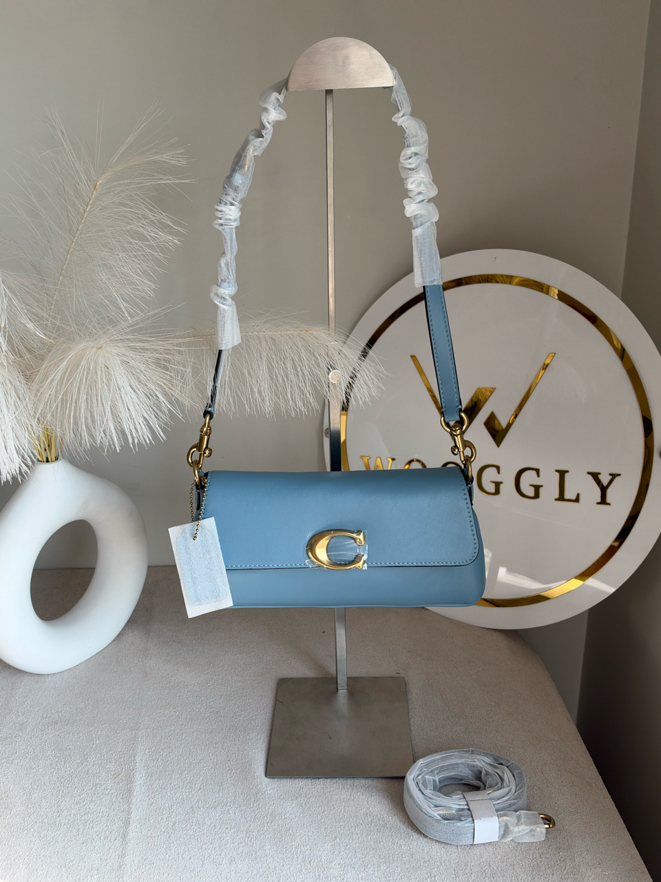 The Essential Archive Shoulder Bag - Light Blue
