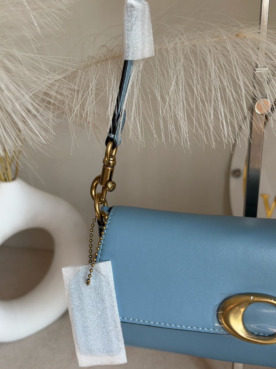 The Essential Archive Shoulder Bag - Light Blue