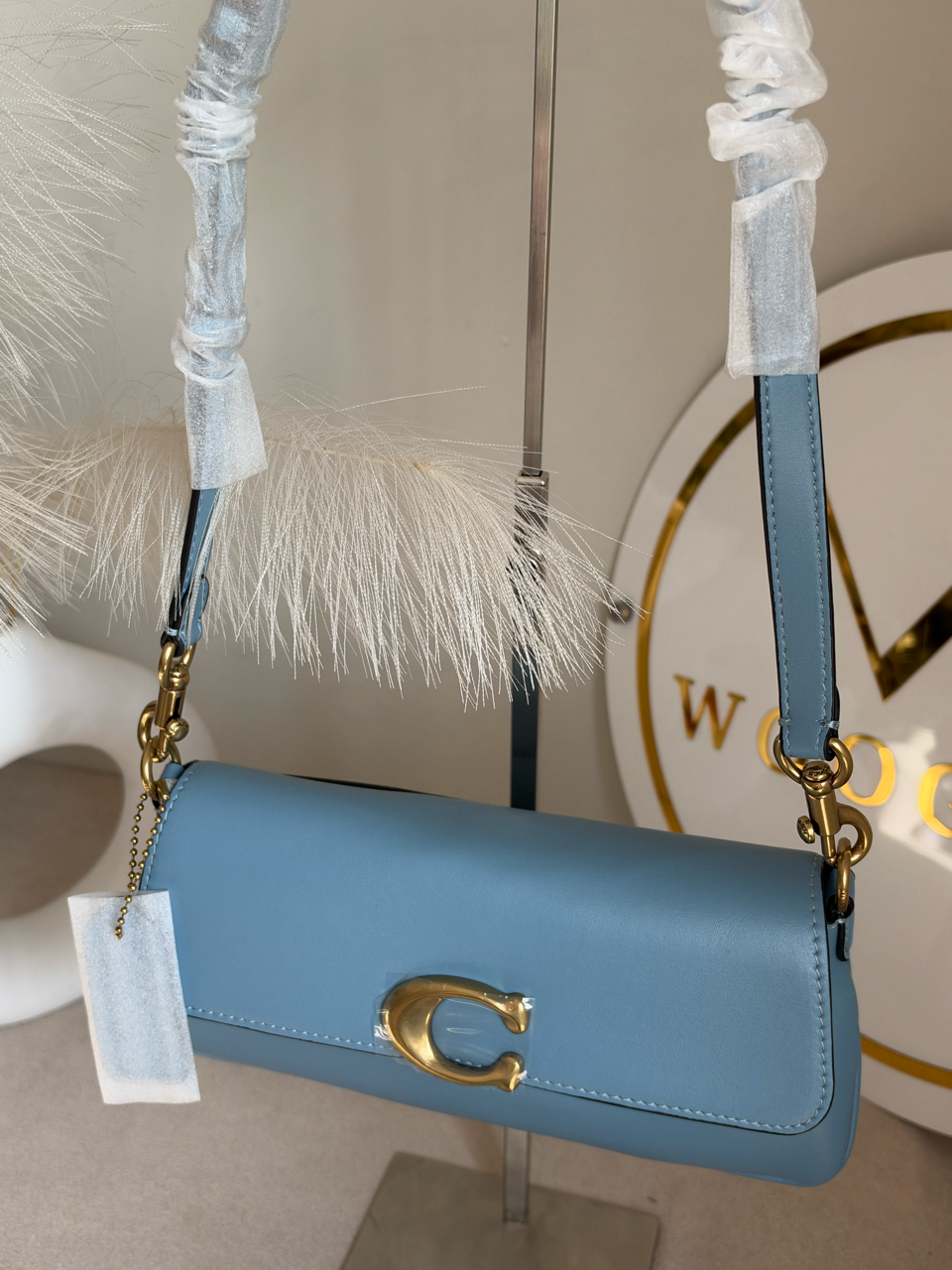The Essential Archive Shoulder Bag - Light Blue