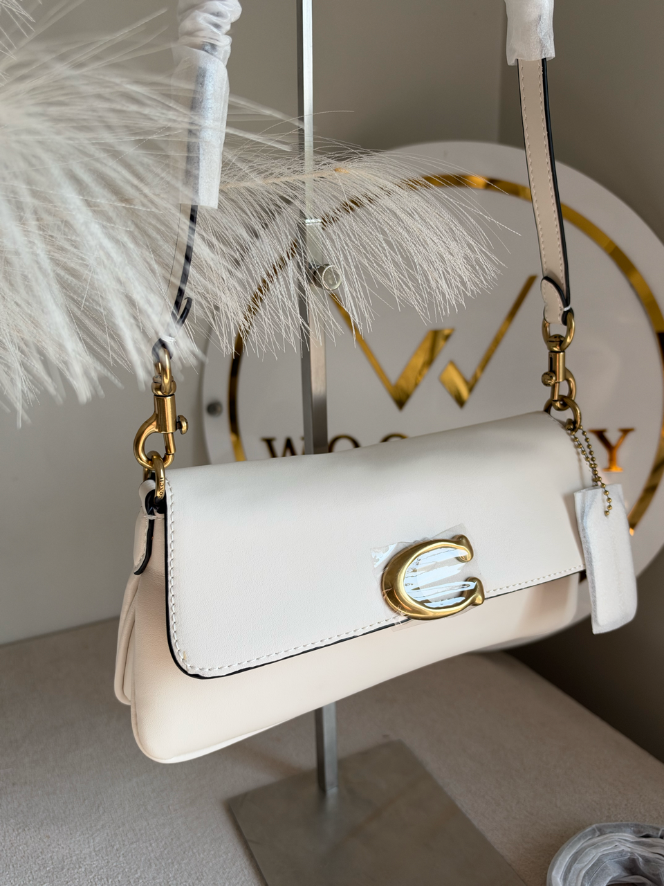 The Essential Archive Shoulder Bag - White & Soft Cream