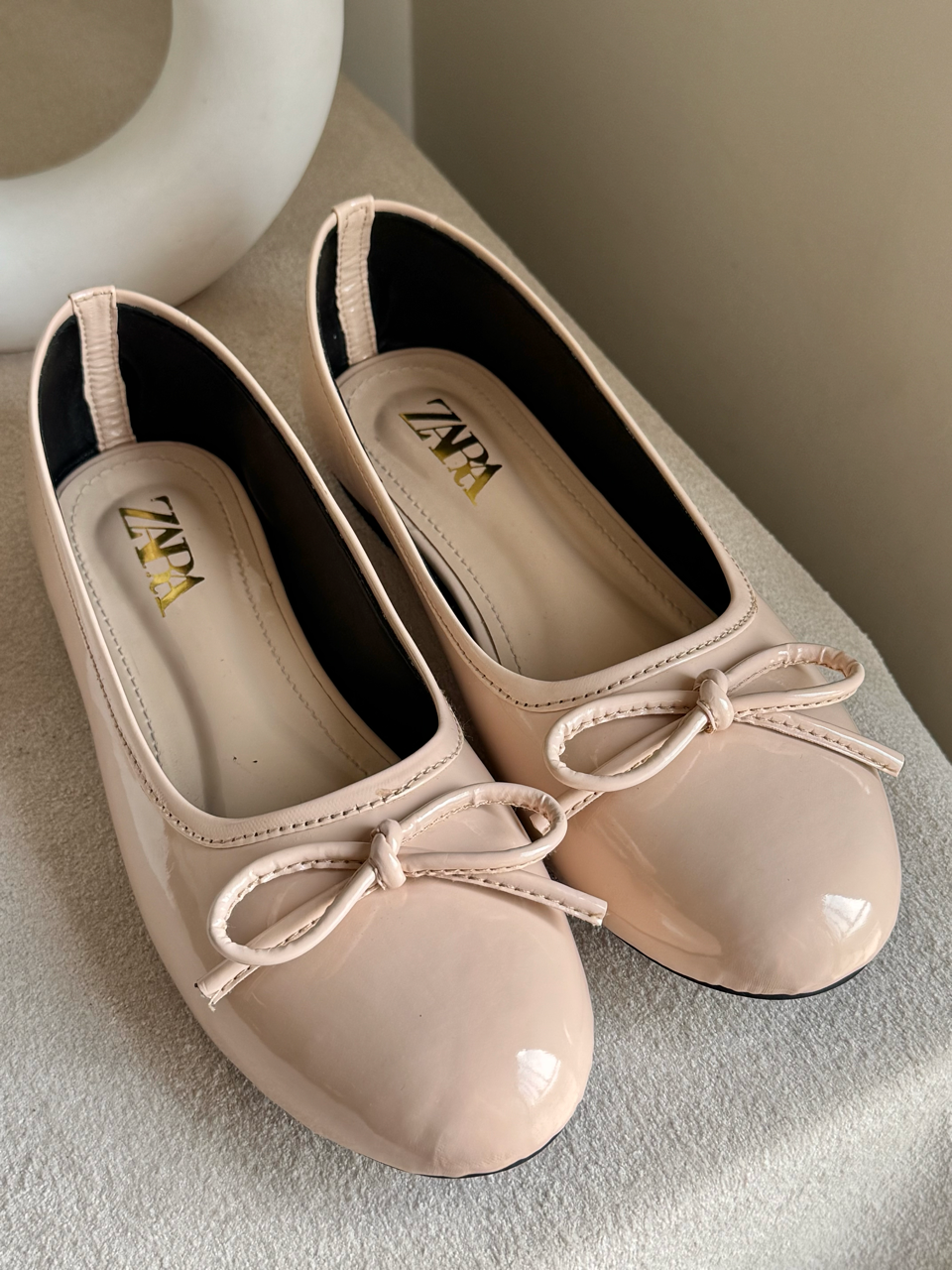 Zara Patent Bow Ballet Pumps – Soft Nude Beige