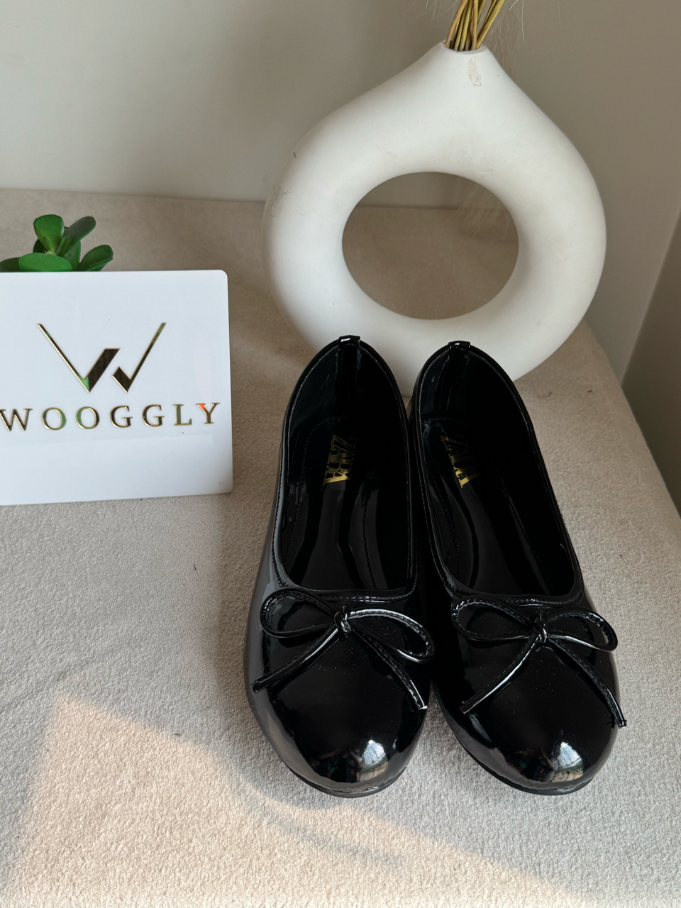 Zara Patent Bow Ballet Pumps – Black