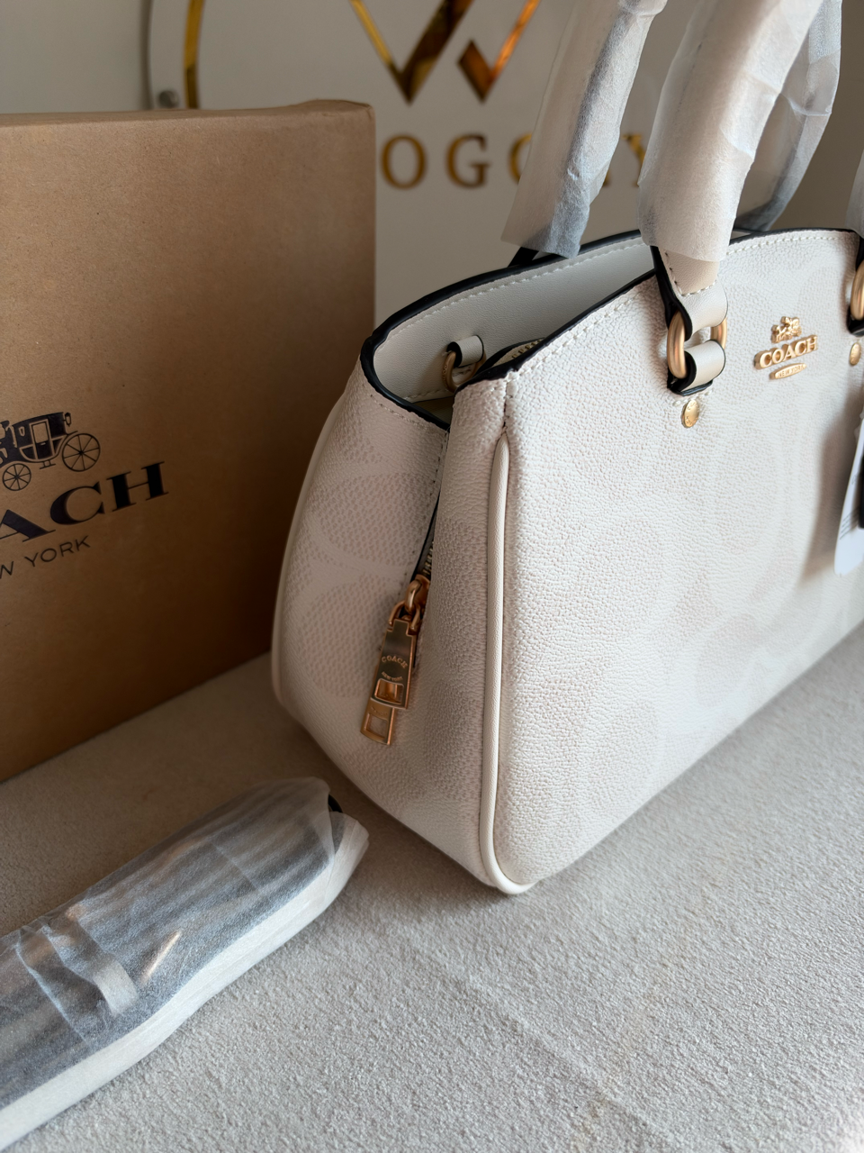 Savannah Carryall Bag With Box Packing - White
