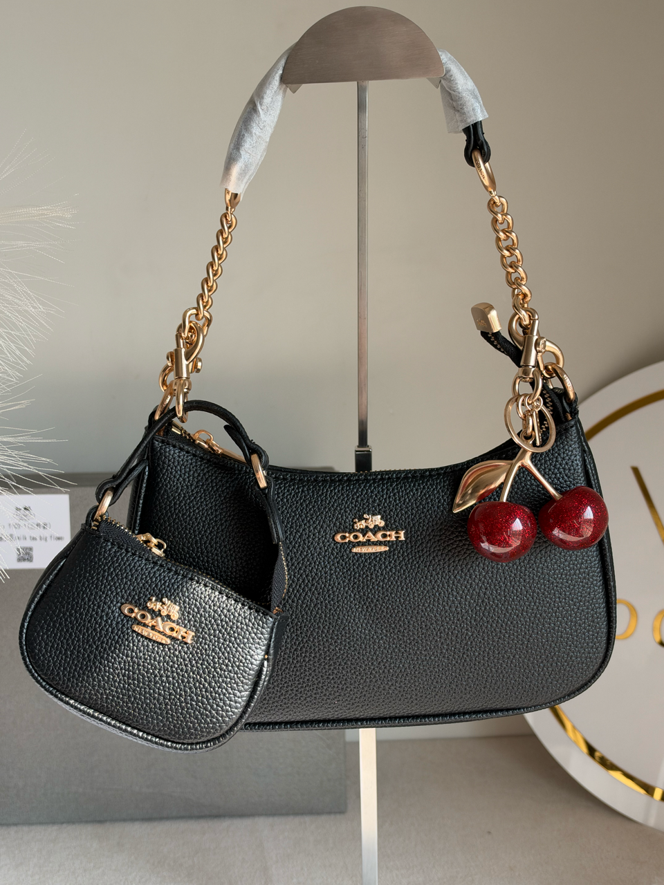 Teri Gift Box with Baby Teri Charm & Cherry Charm - Black