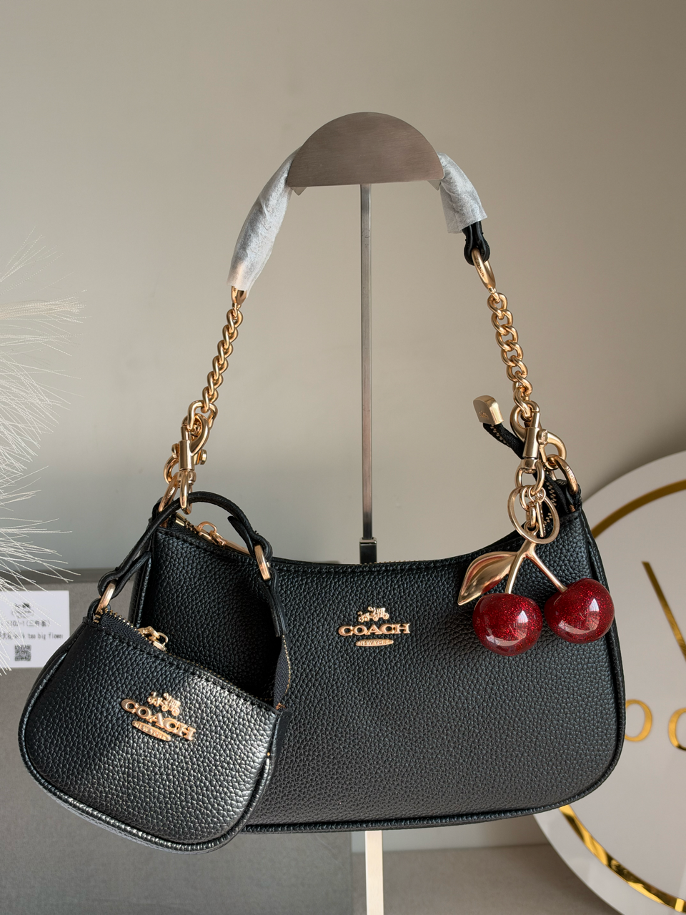 Teri Gift Box with Baby Teri Charm & Cherry Charm - Black