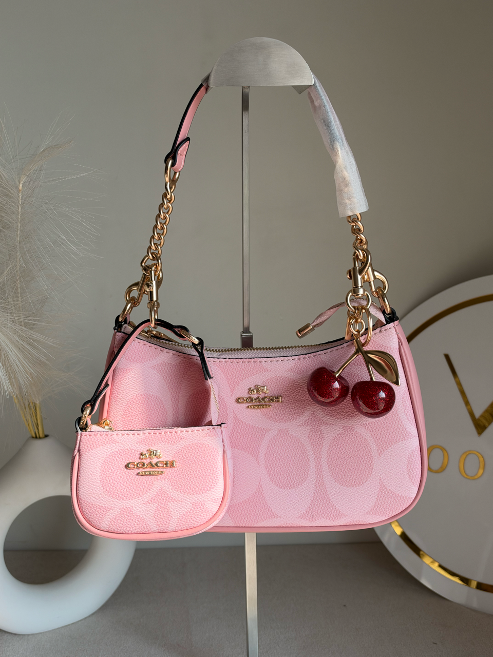 Teri Gift Box with Baby Teri Charm & Cherry Charm - Pink